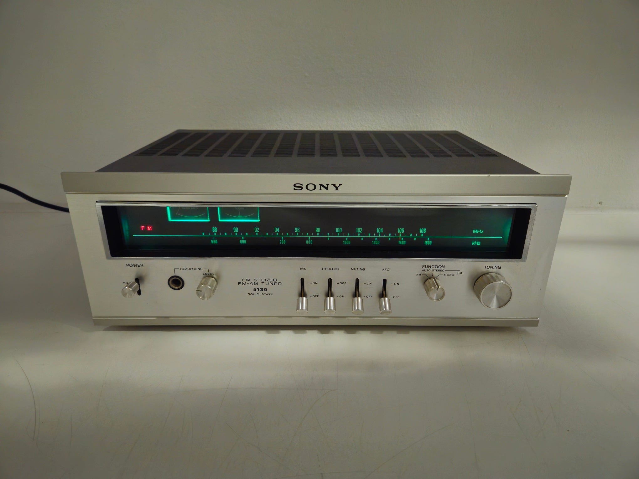 Sony - 5130 - AM/FM Stereo Tuner