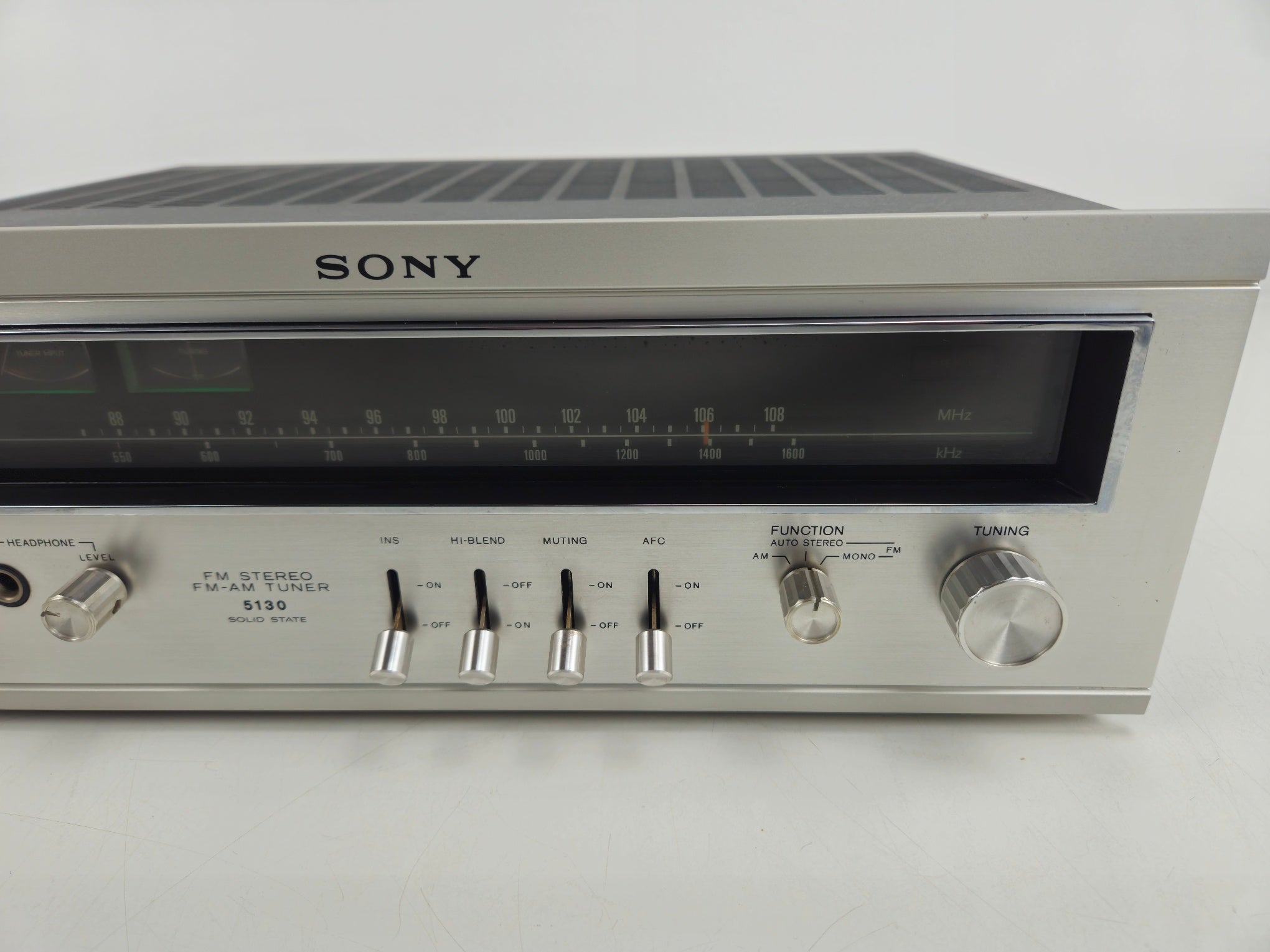 Sony - 5130 - AM/FM Stereo Tuner