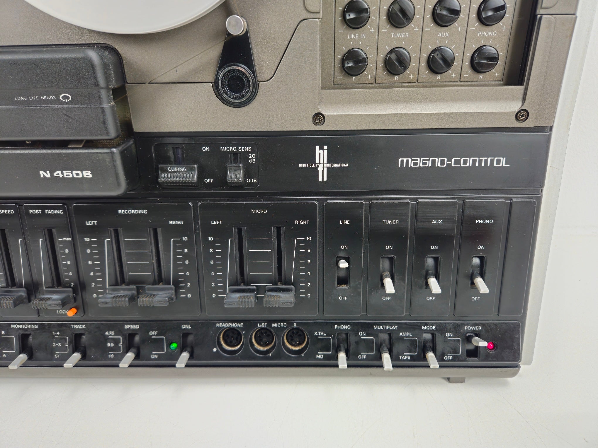 Philips - N4506 - Stereo cassettedeck - Stofkap