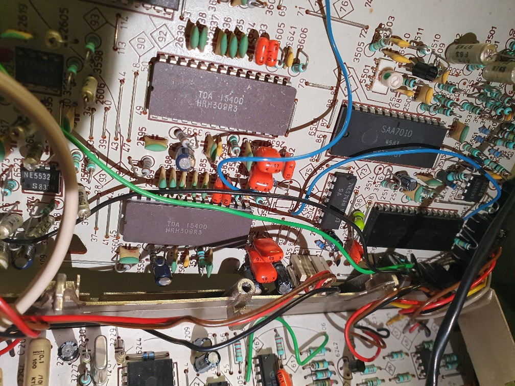 Philips - CD100 Compact Disc Player - Recapped - Manual - Made in Belguim