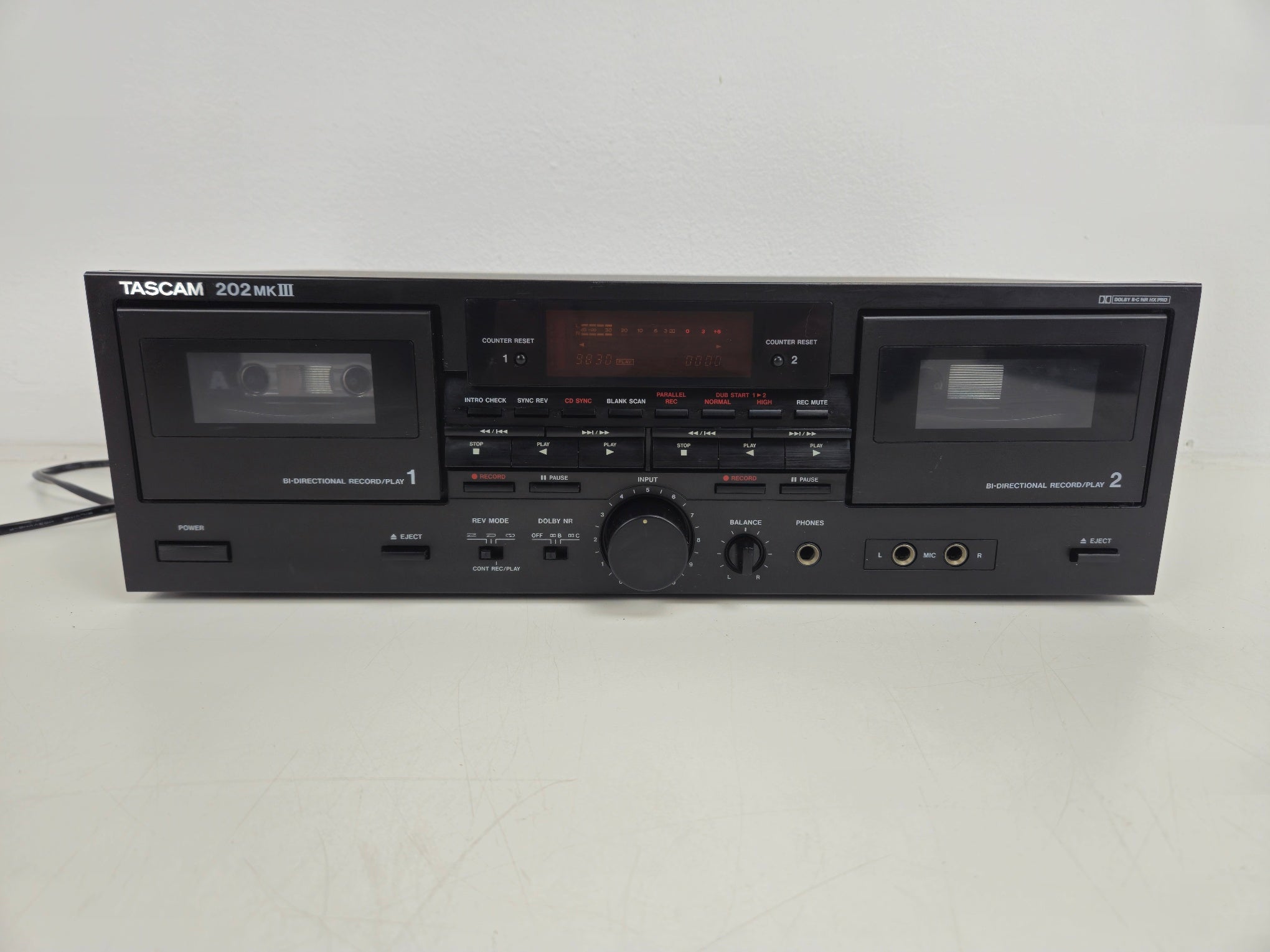 Tascam - 202 MKIII - Professional Dual Cassette Deck
