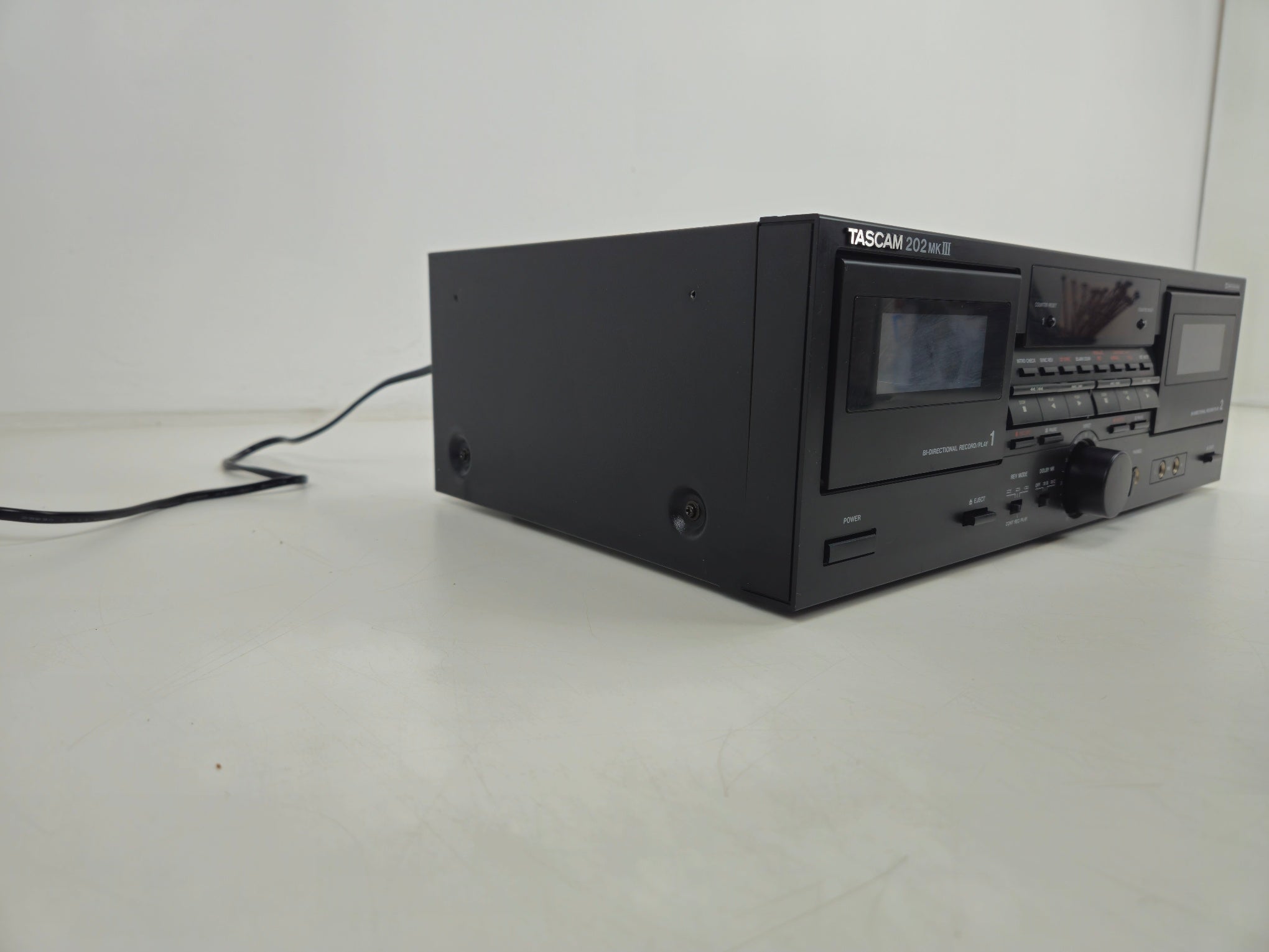 Tascam - 202 MKIII - Professional Dual Cassette Deck