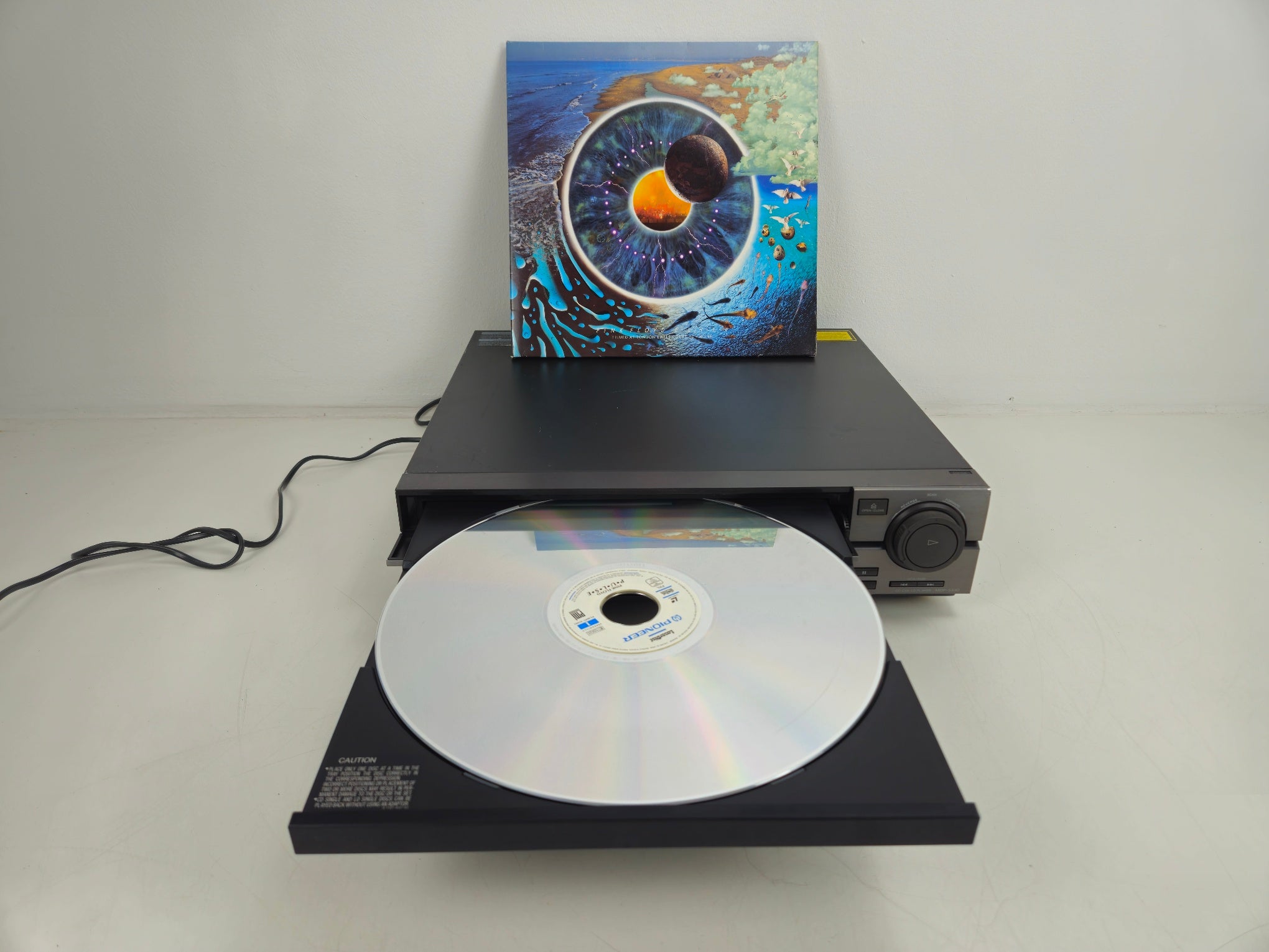 Sony - MDP-533D - CD CDV LD Player