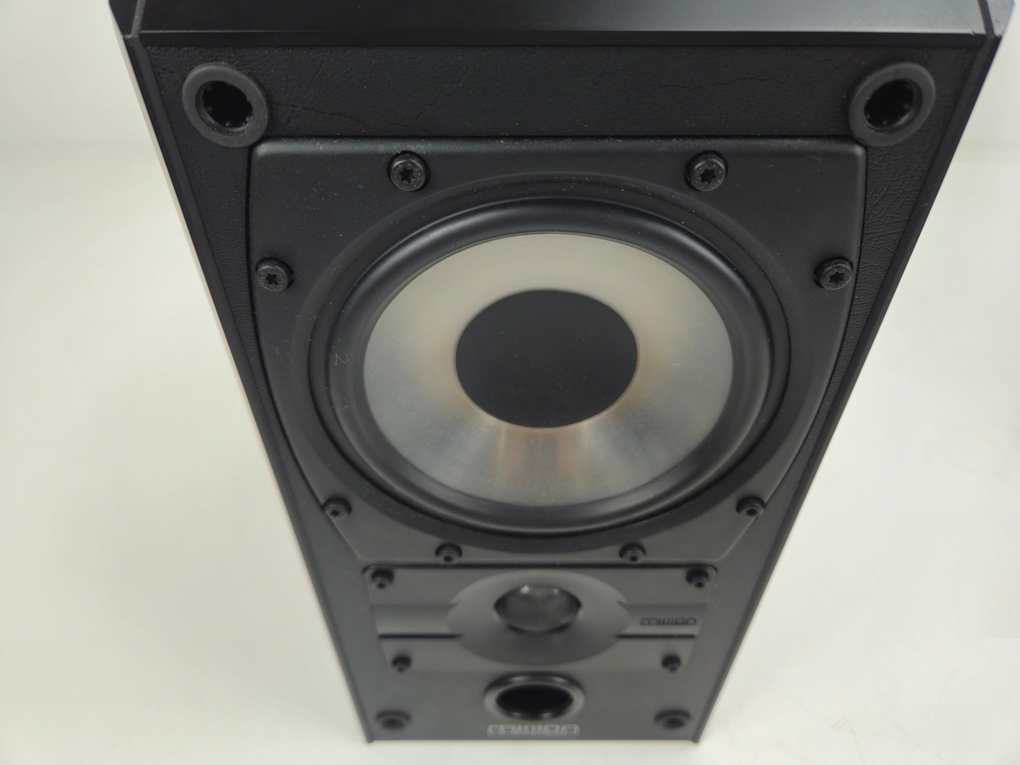 Mission - 751 - 2-way reflex bookshelf loudspeaker system - B-wired
