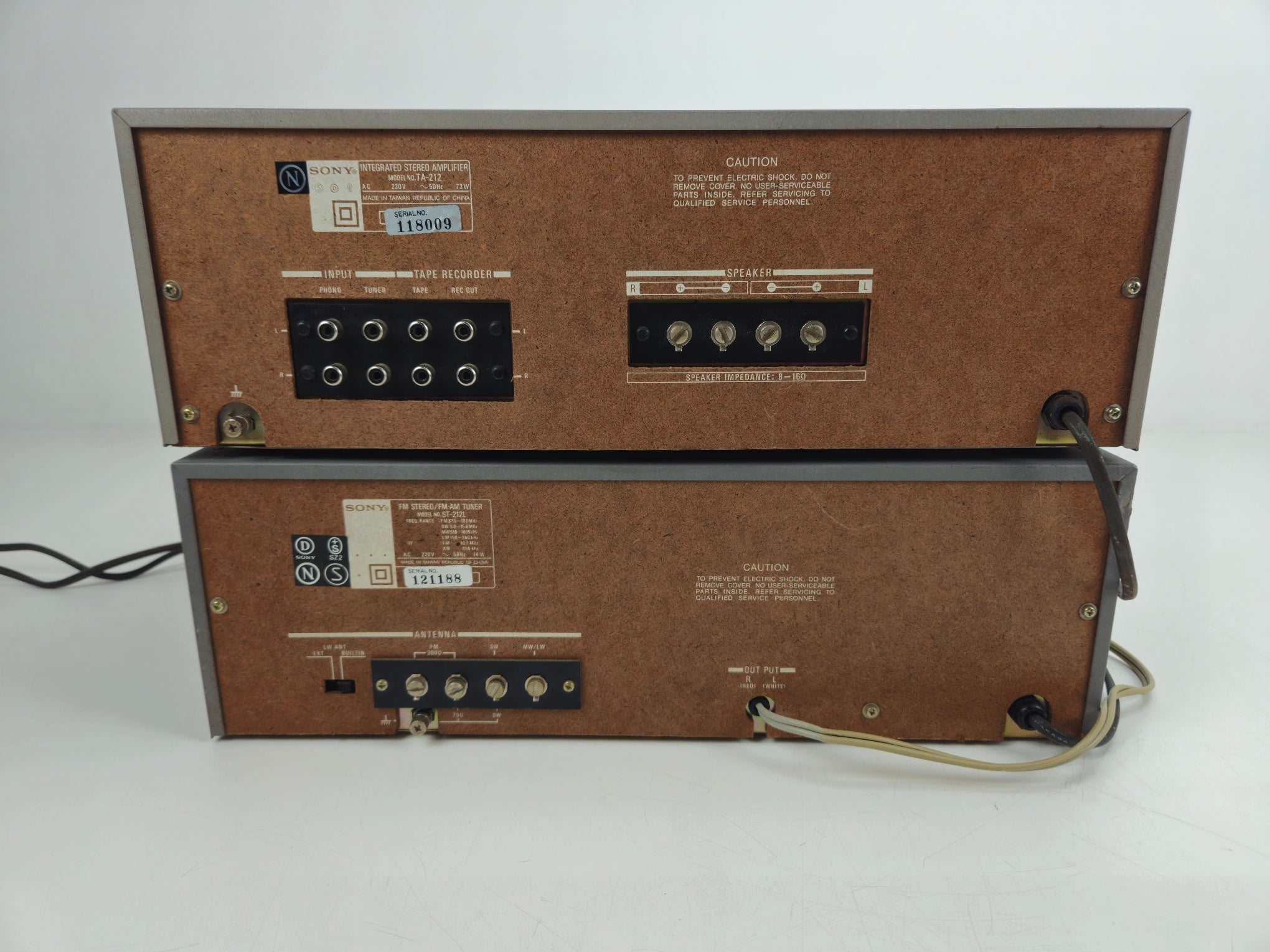 Sony - TA-212 - Integrated Stereo Amplifier - ST-212L - FM Stereo/FM-AM Tuner