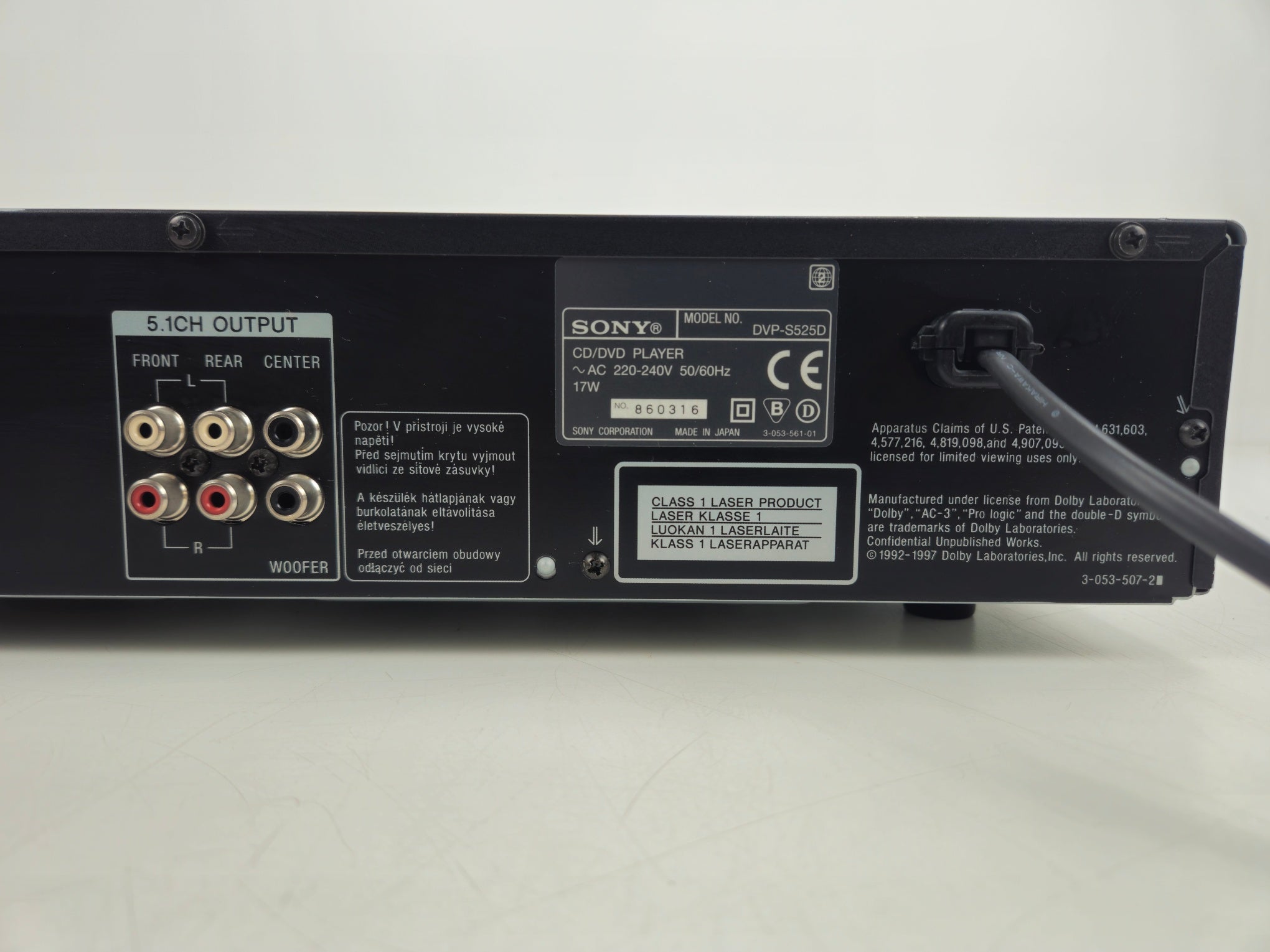 Sony - DVP-S525D - CD/DVD Player