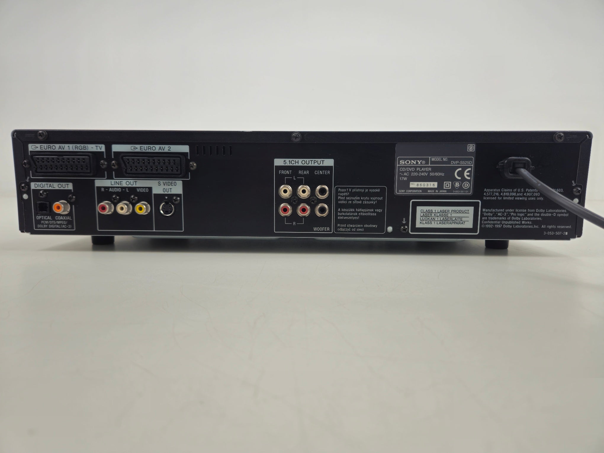 Sony - DVP-S525D - CD/DVD Player