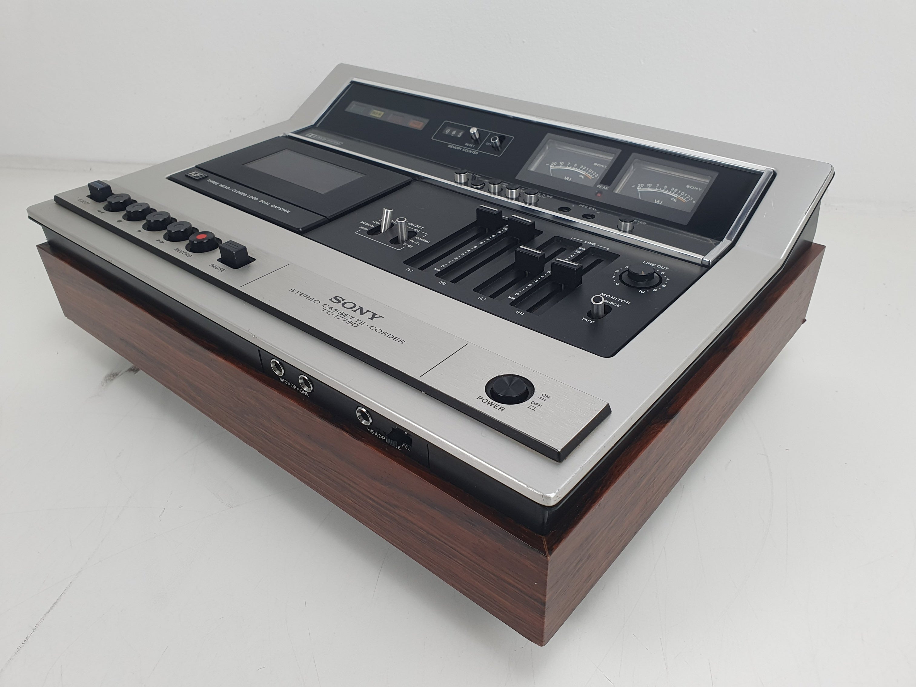 Sony TC-177SD - 3 head- Toploading Vintage Cassette Deck - Serviced/New Belts