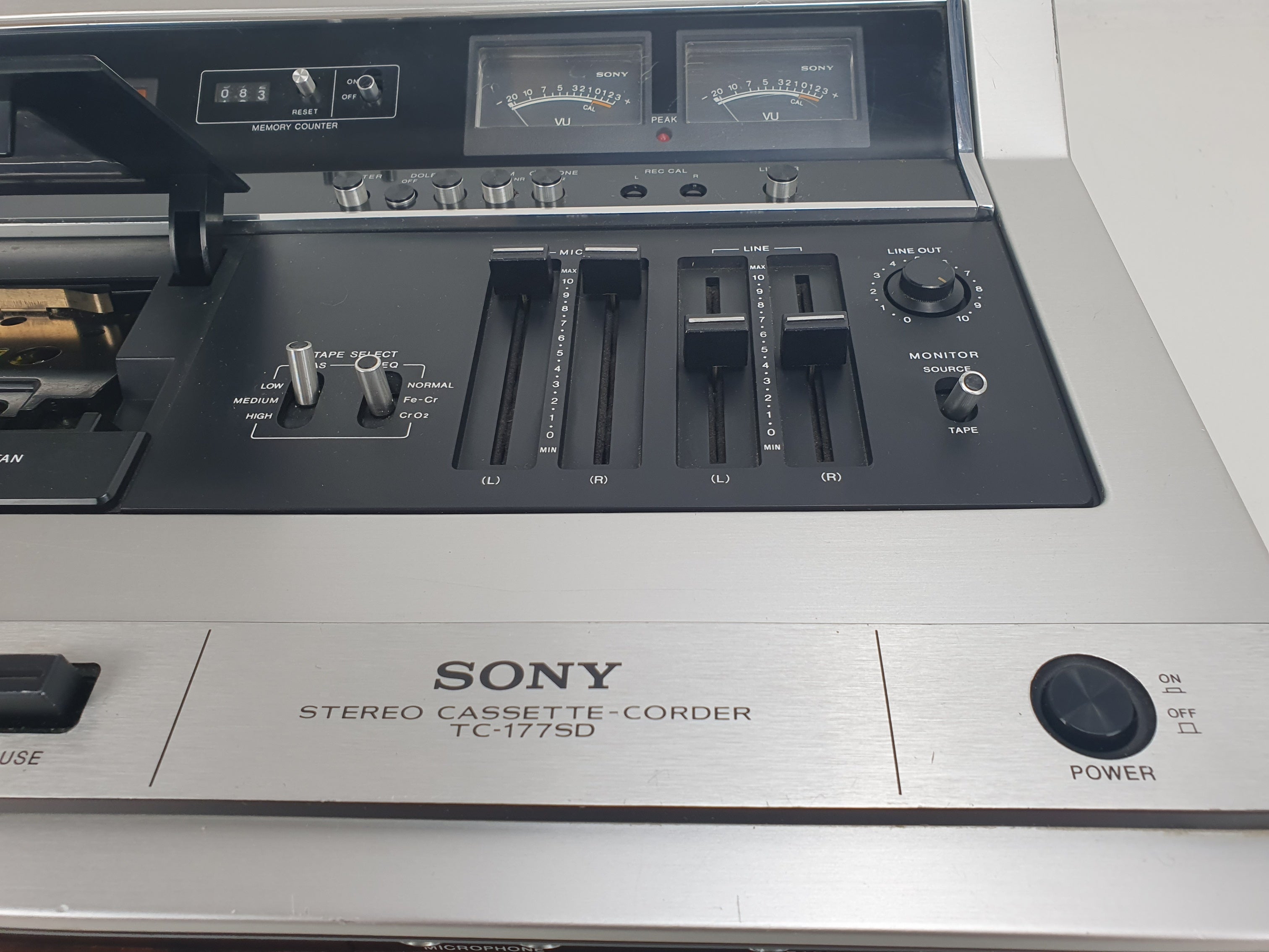 Sony TC-177SD - 3 head- Toploading Vintage Cassette Deck - Serviced/New Belts