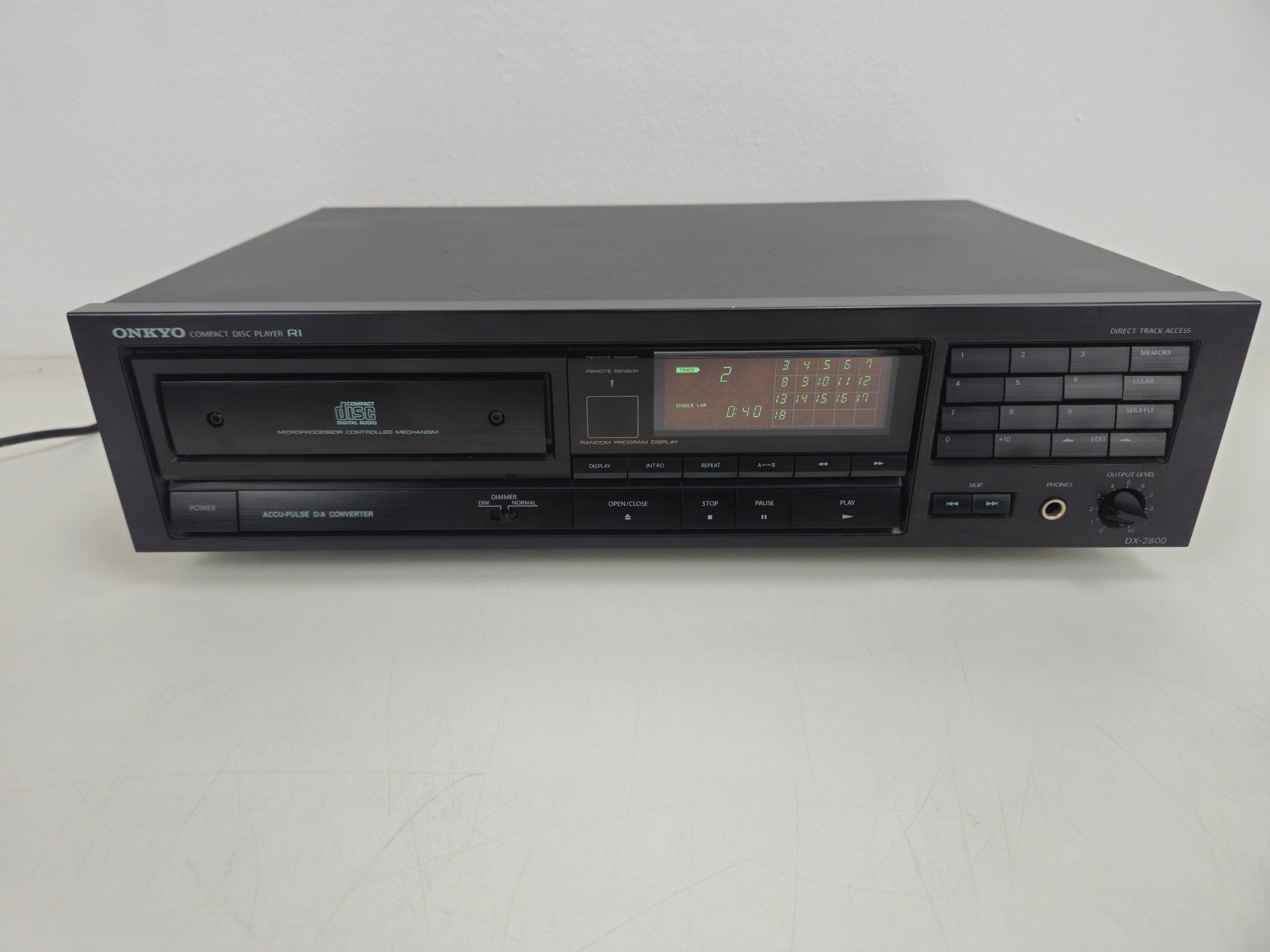 Onkyo - DX-2800 - Compact Disc Player
