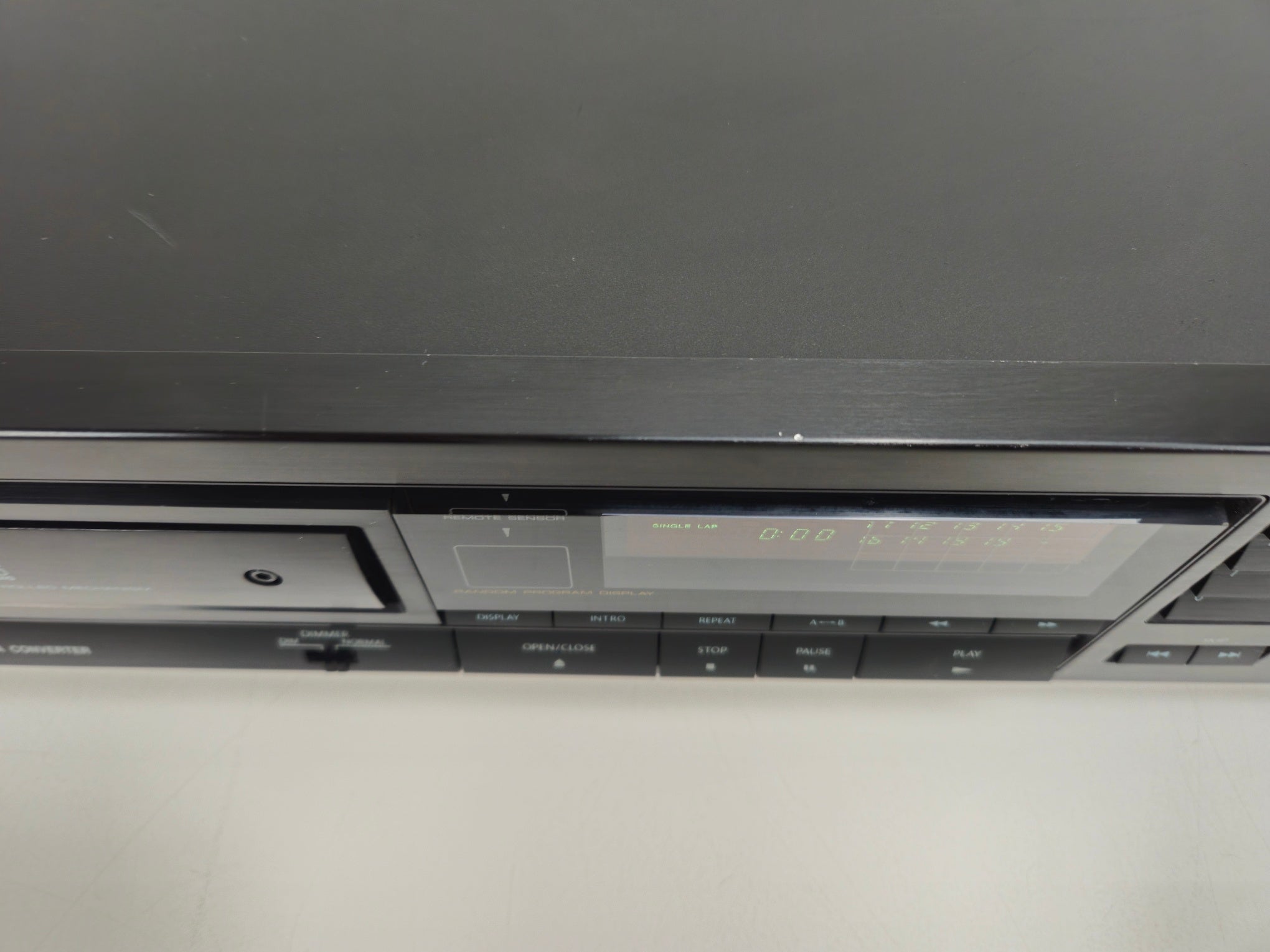 Onkyo - DX-2800 - Compact Disc Player