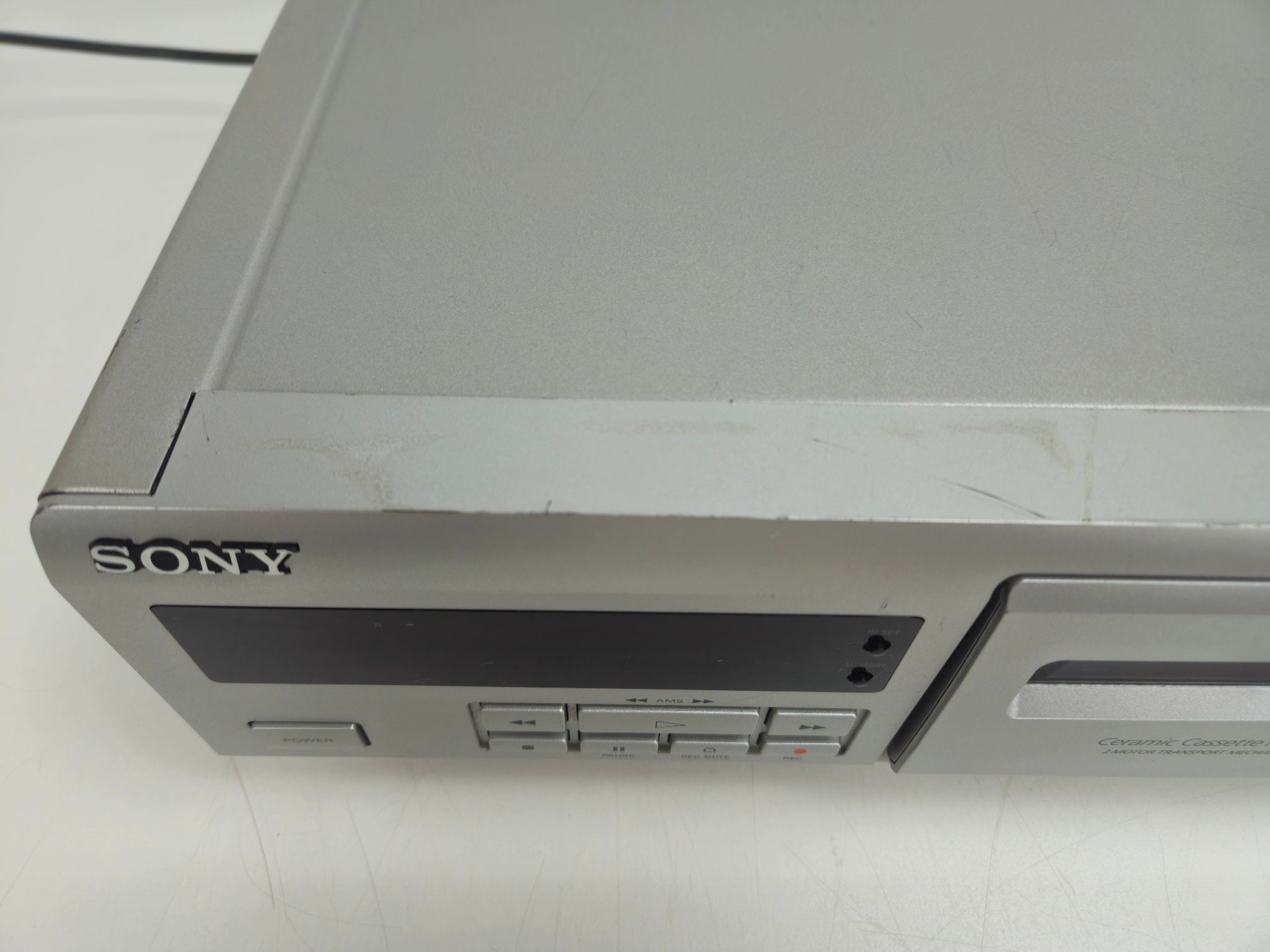 Sony - TC-KE400S - Stereo Cassette Deck