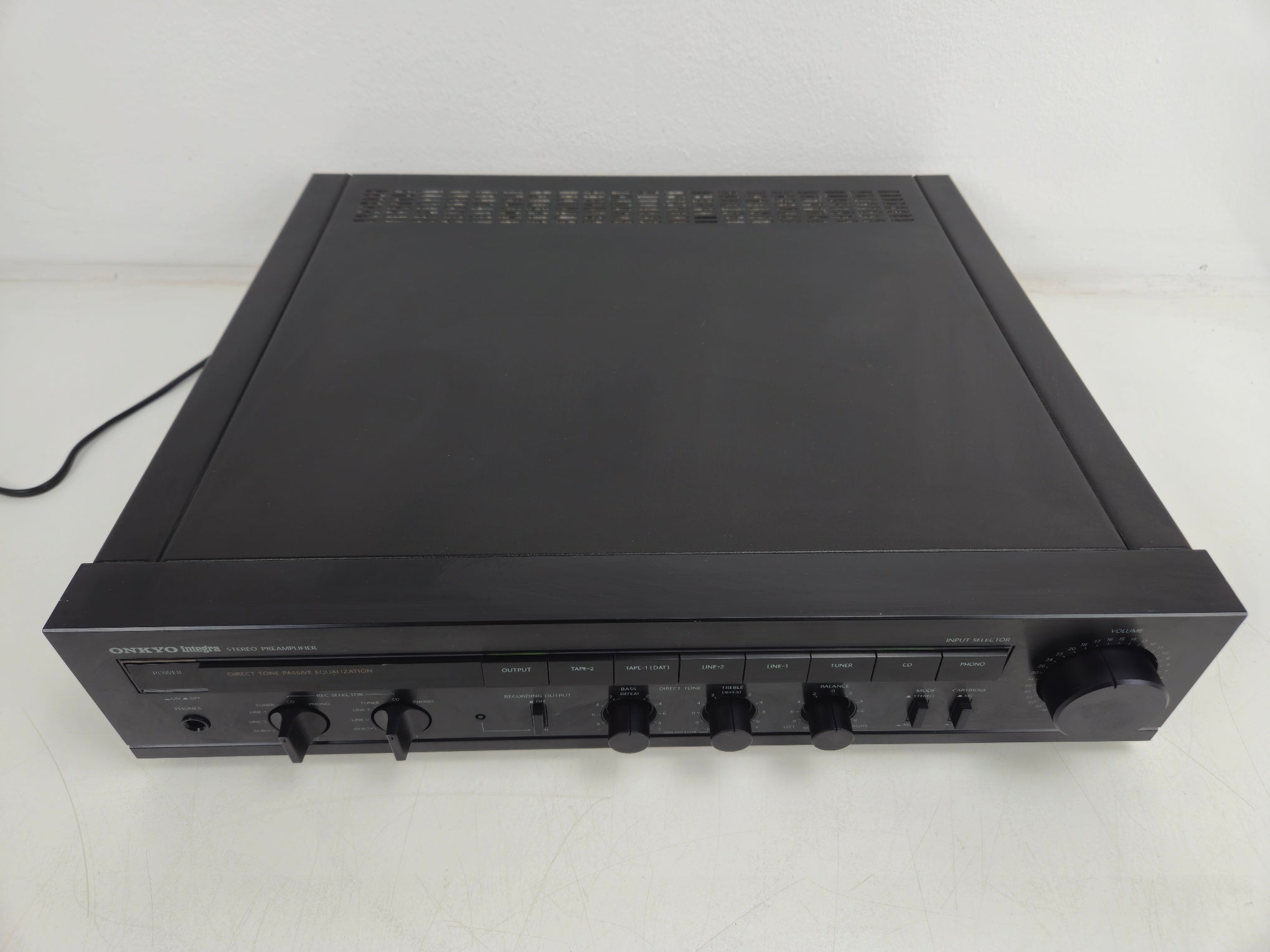 Onkyo - P-304 - Stereo Pre Amplifier