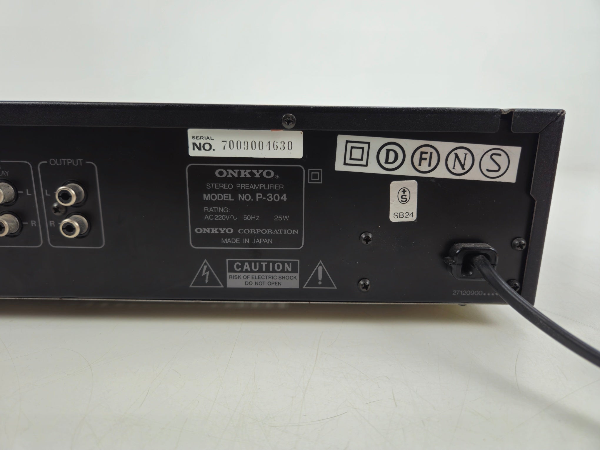 Onkyo - P-304 - Stereo Pre Amplifier