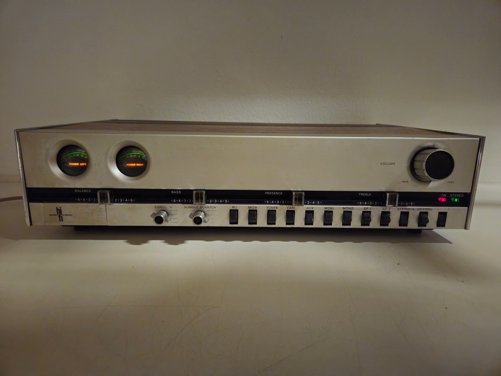 Philips - 22RH521 - Stereo Integrated Amplifier