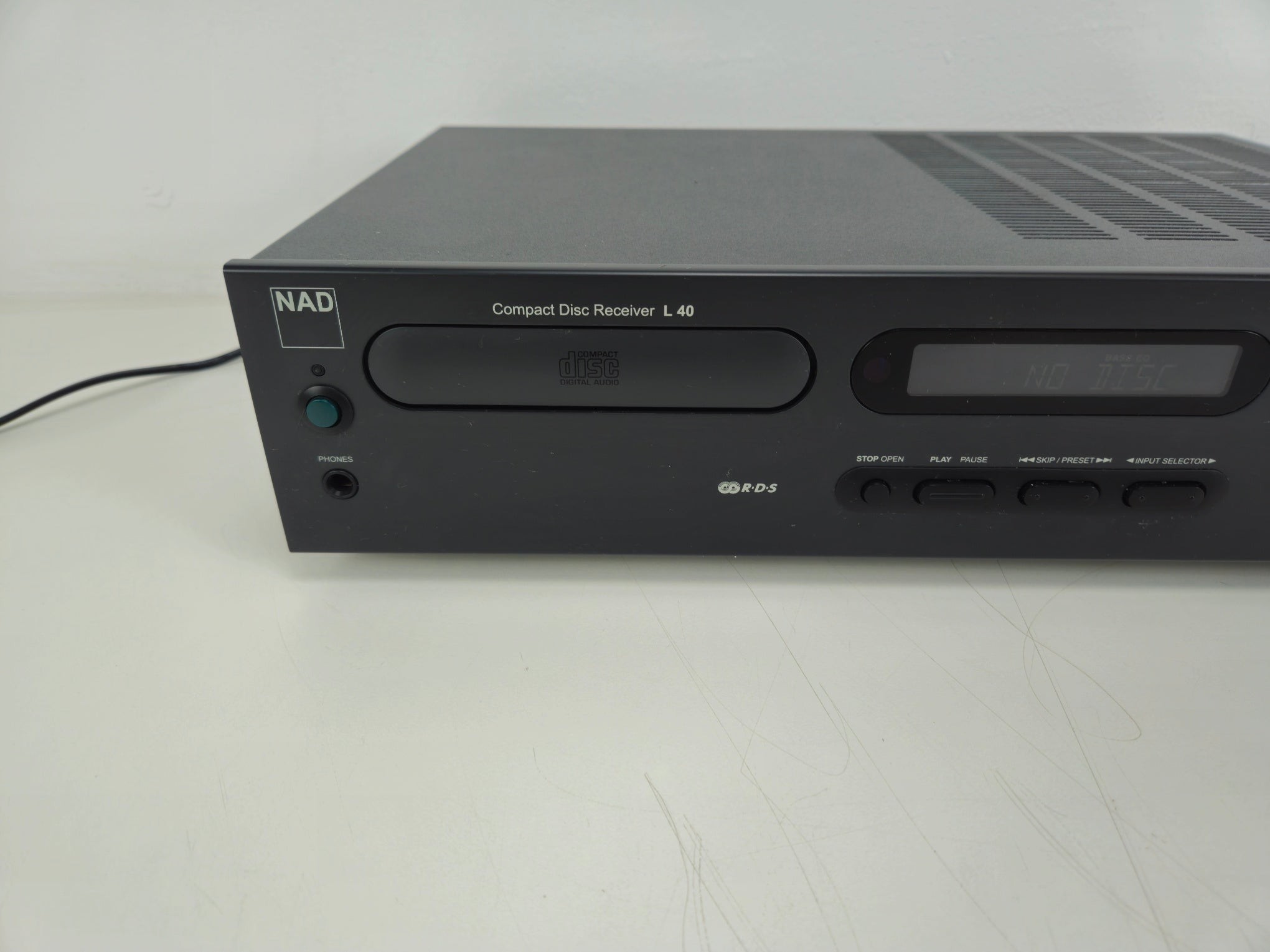 NAD - L40 - Compact Disc Receiver