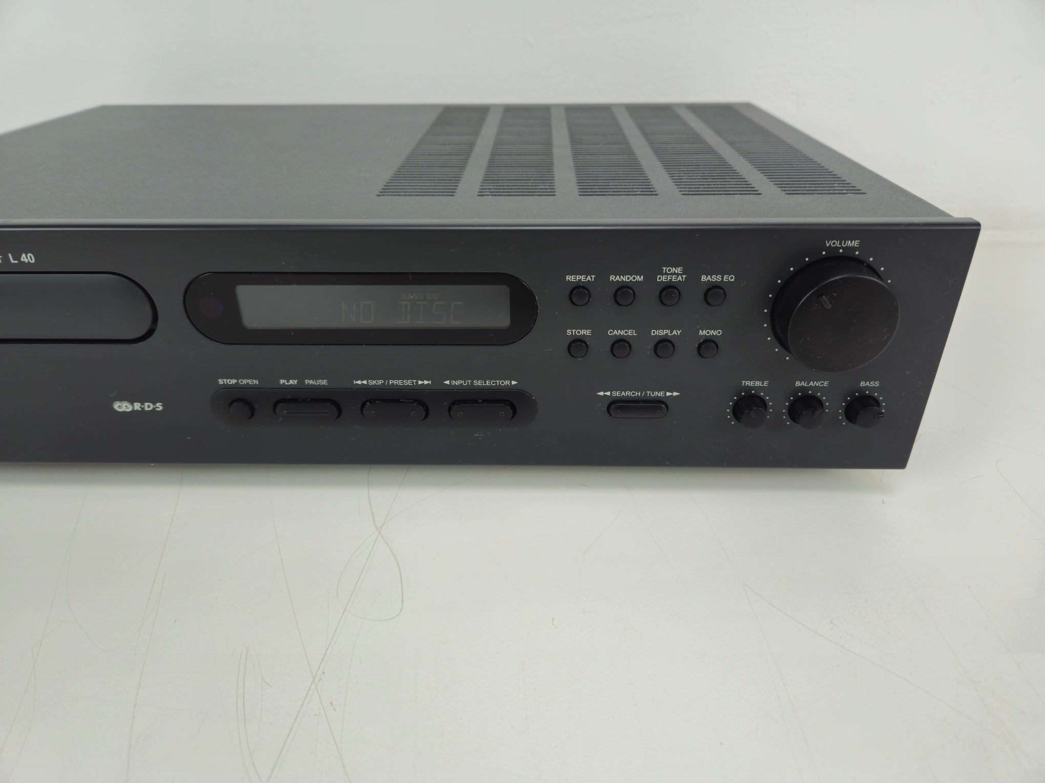 NAD - L40 - Compact Disc Receiver