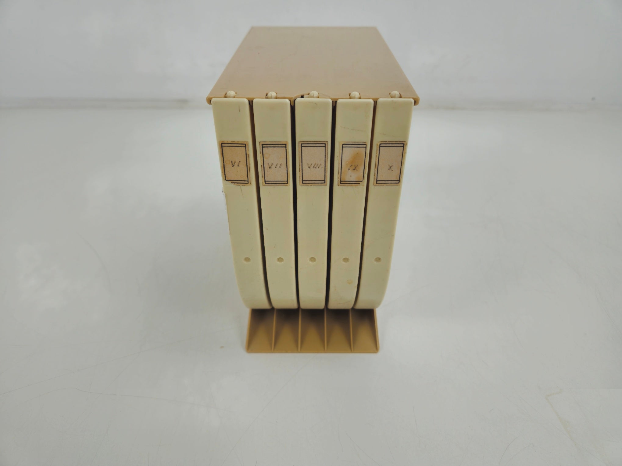 Schneider - Archive box