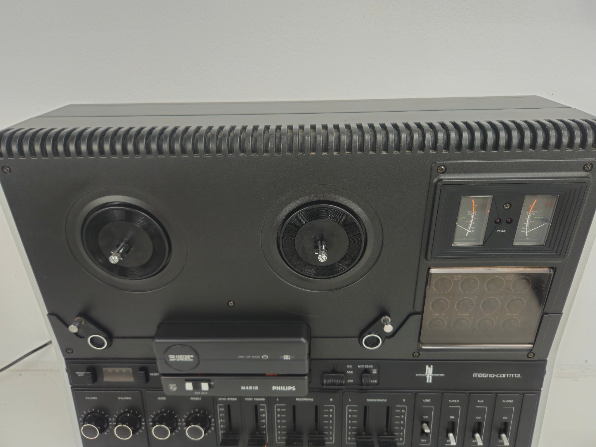 Philips - 4515 Stereo Tape Recorder - New belts - Dust cover