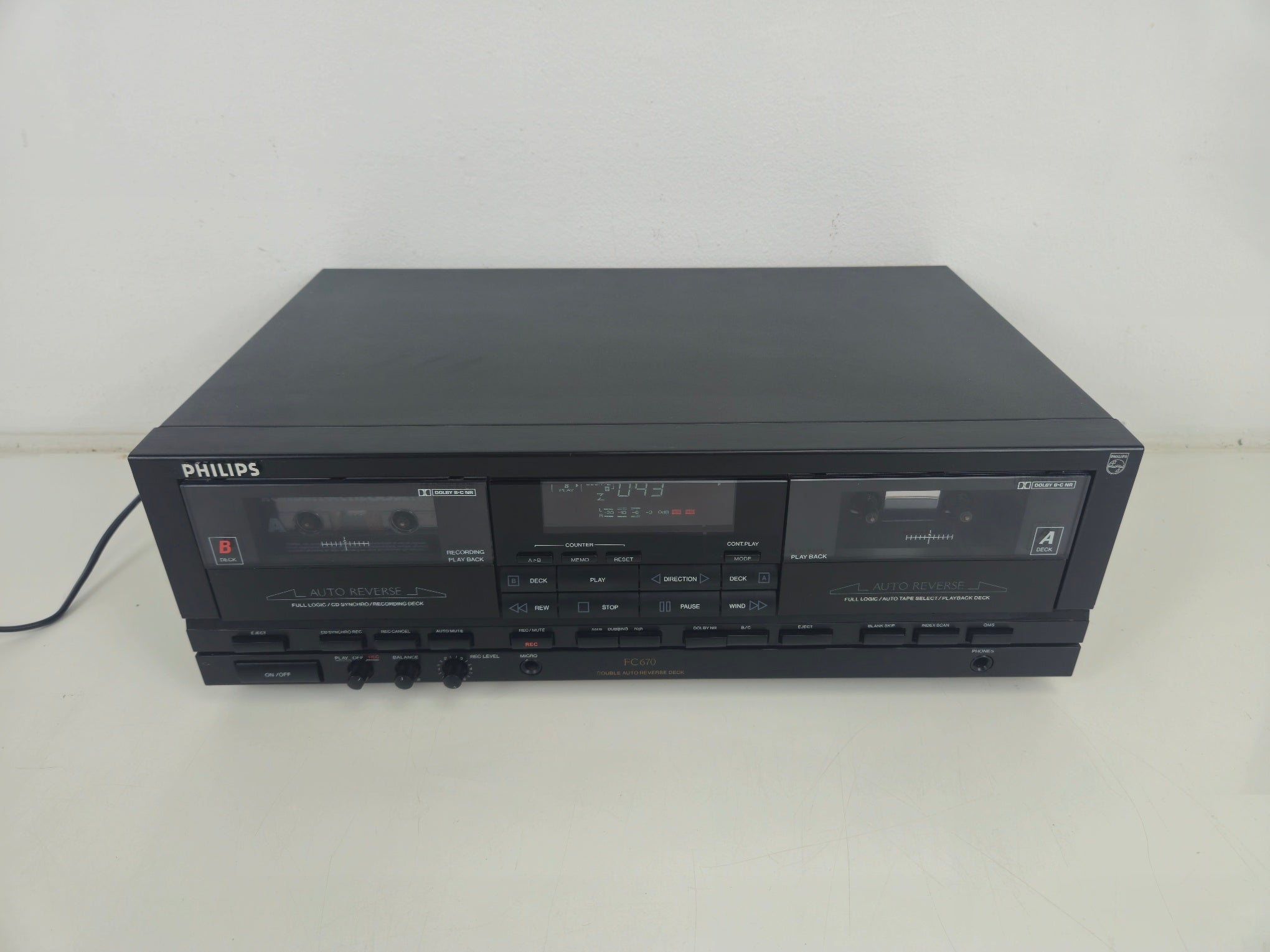 Philips - FC670 - Double Cassette Deck - 3-Head - With Remote