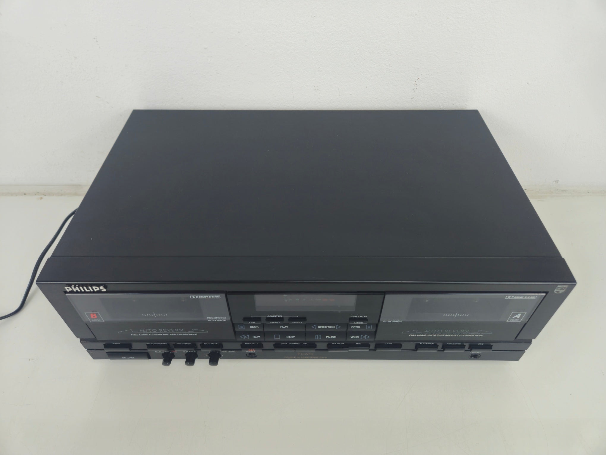 Philips - FC670 - Double Cassette Deck - 3-Head - With Remote