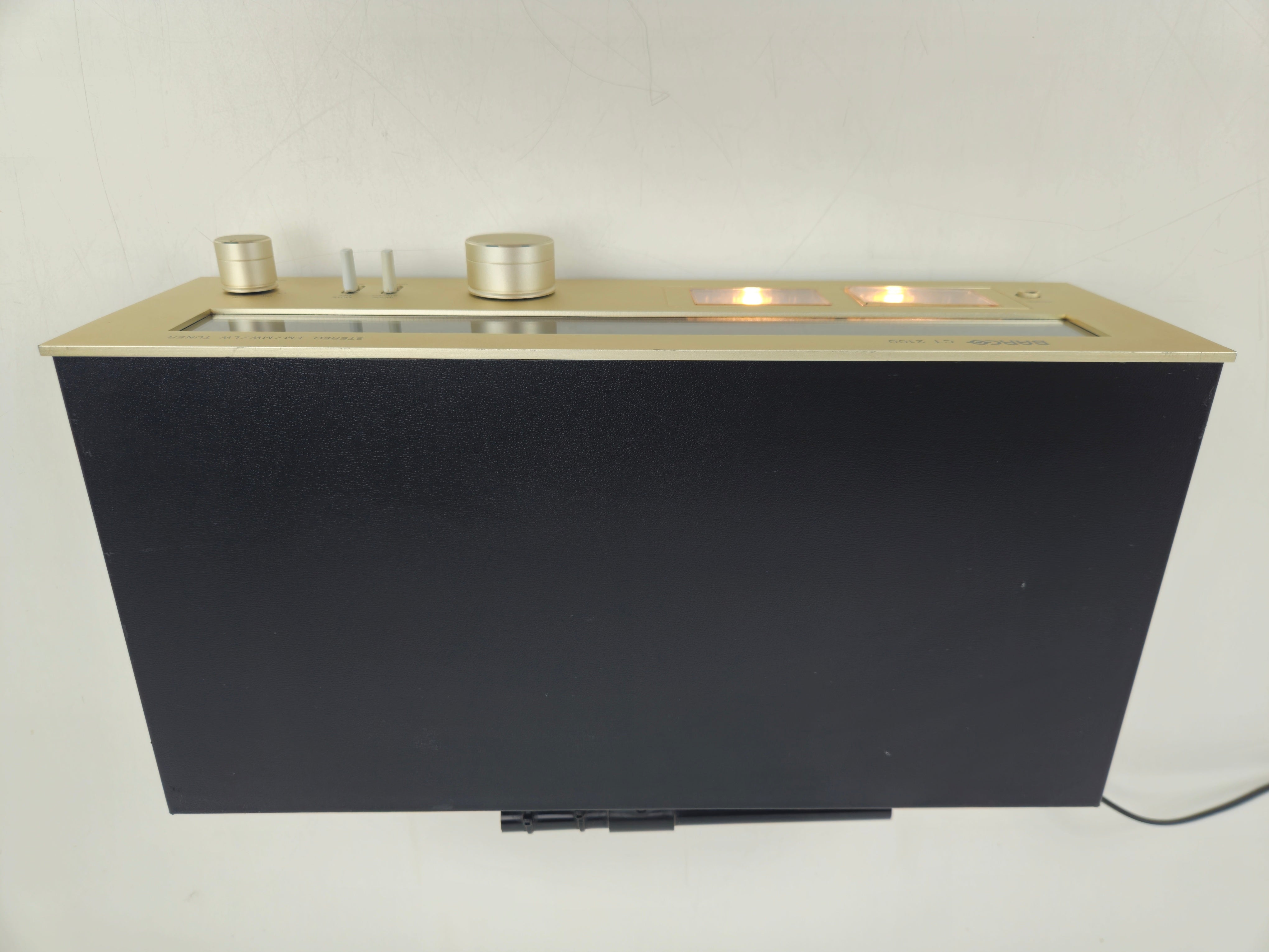 Barco - CT2100 - Stereo FM/MW/LW Tuner