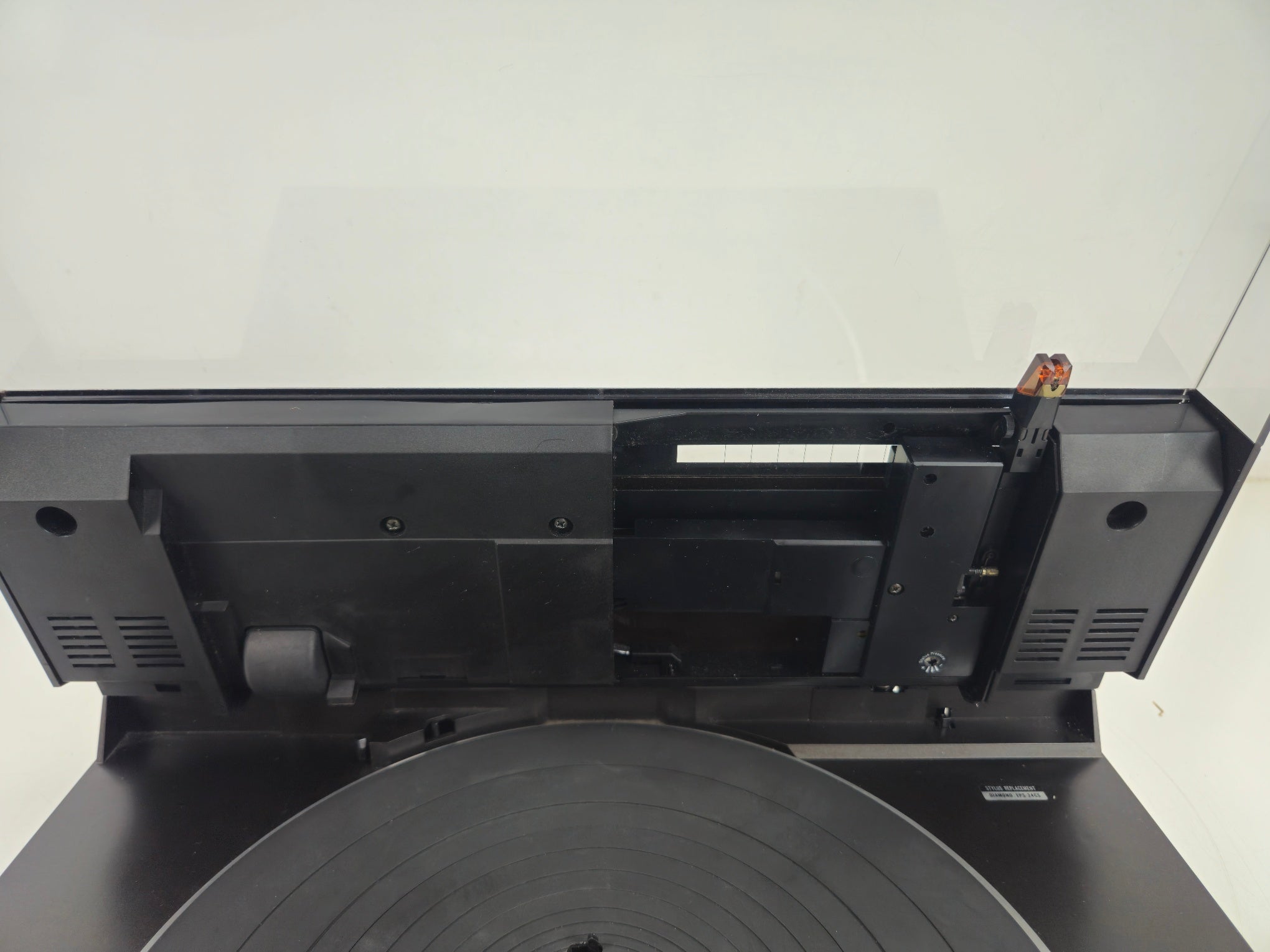 Technics - SL-DL5 -  Direct-Drive Fully-Automatic Linear Tracking Turntable