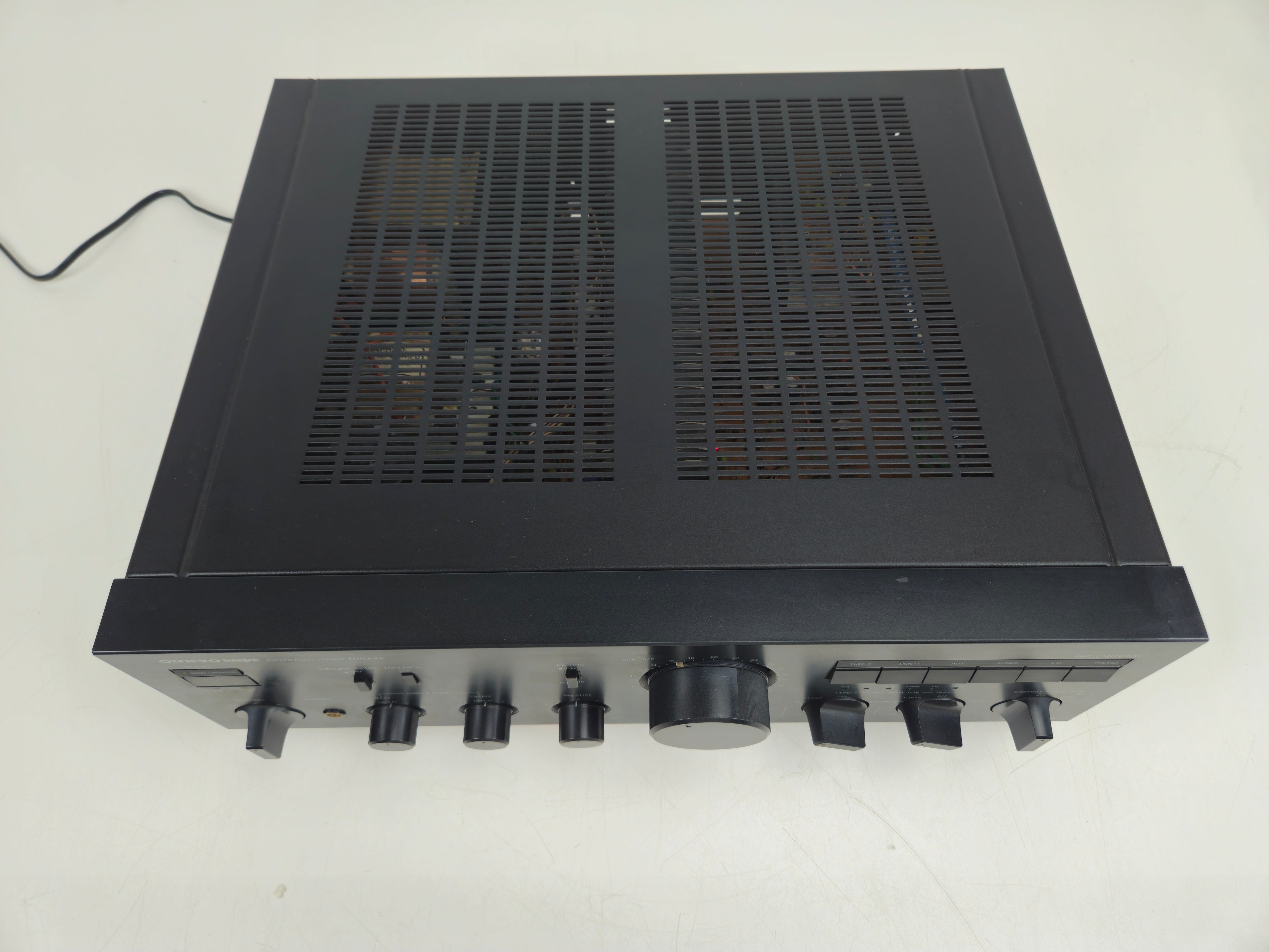 Onkyo - A-8067 - Integrated Stereo Amplifier - Mint - Serviced (Caps Replaced)