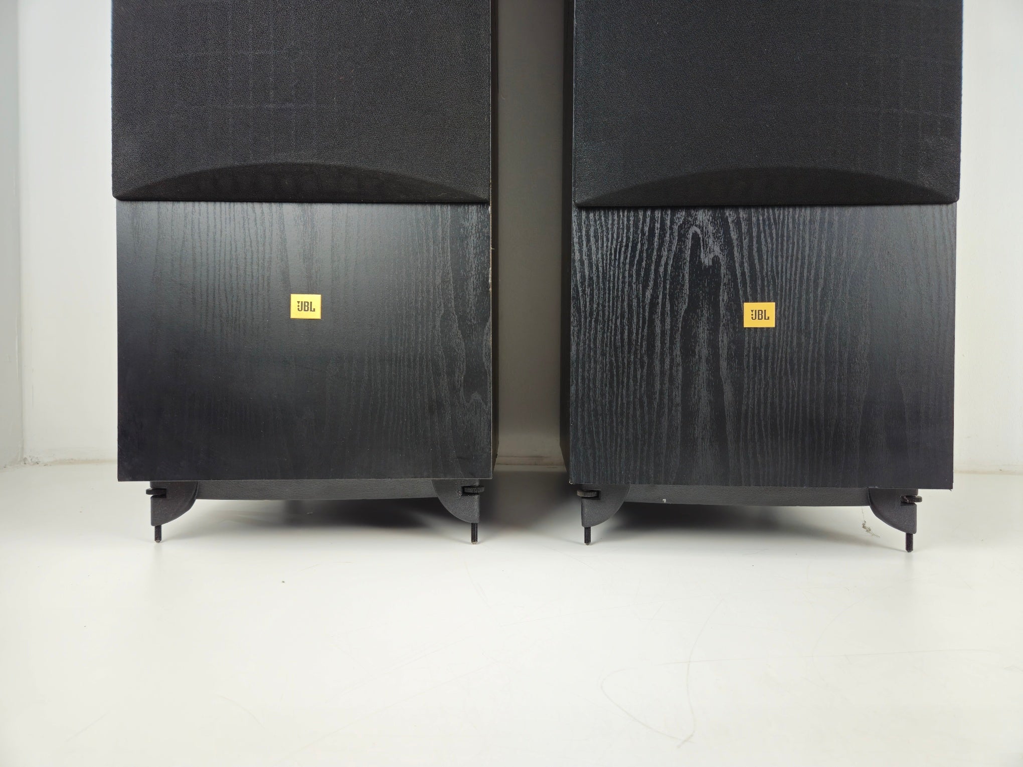 JBL - SVA1800 - Passive Floorstanding Speaker Pair