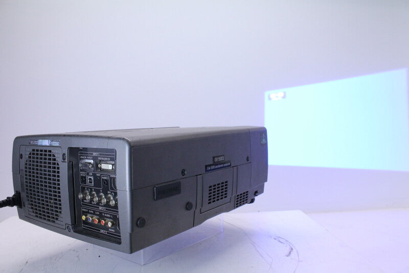 Eiki Projector CL-X71 With Case and Accessories no. 1