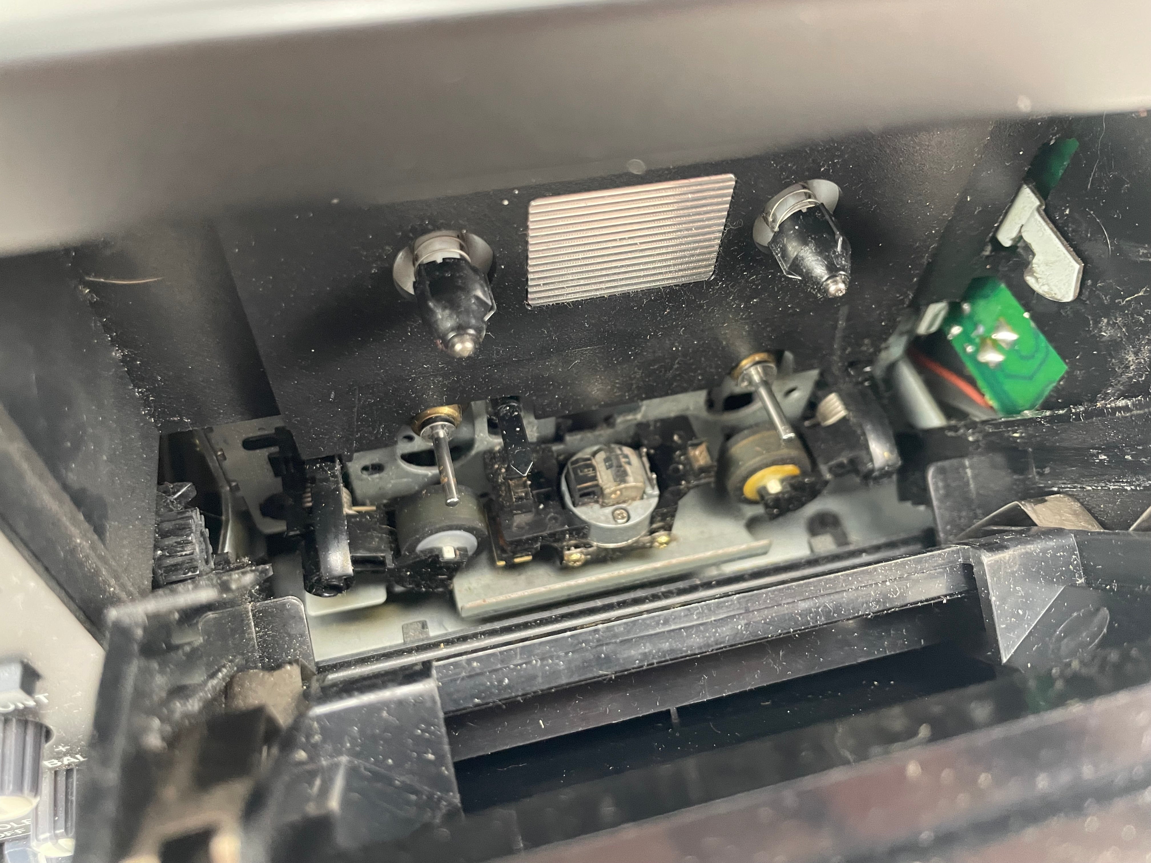 Tascam - 302 - Double Cassette Deck - Auto-Reverse - 2-Head - Serviced (New Belts)
