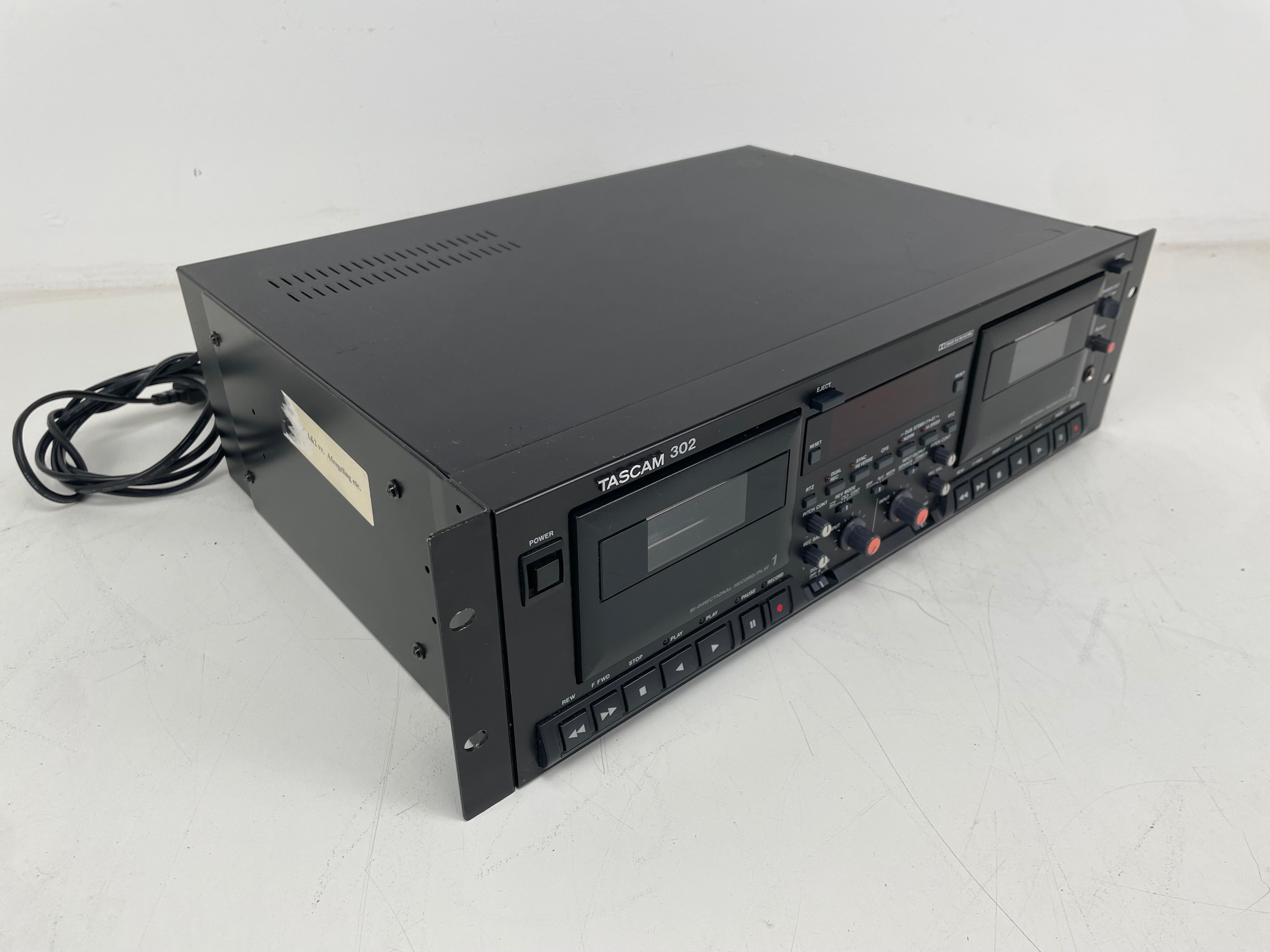 Tascam - 302 - Double Cassette Deck - Auto-Reverse - 2-Head - Serviced (New Belts)