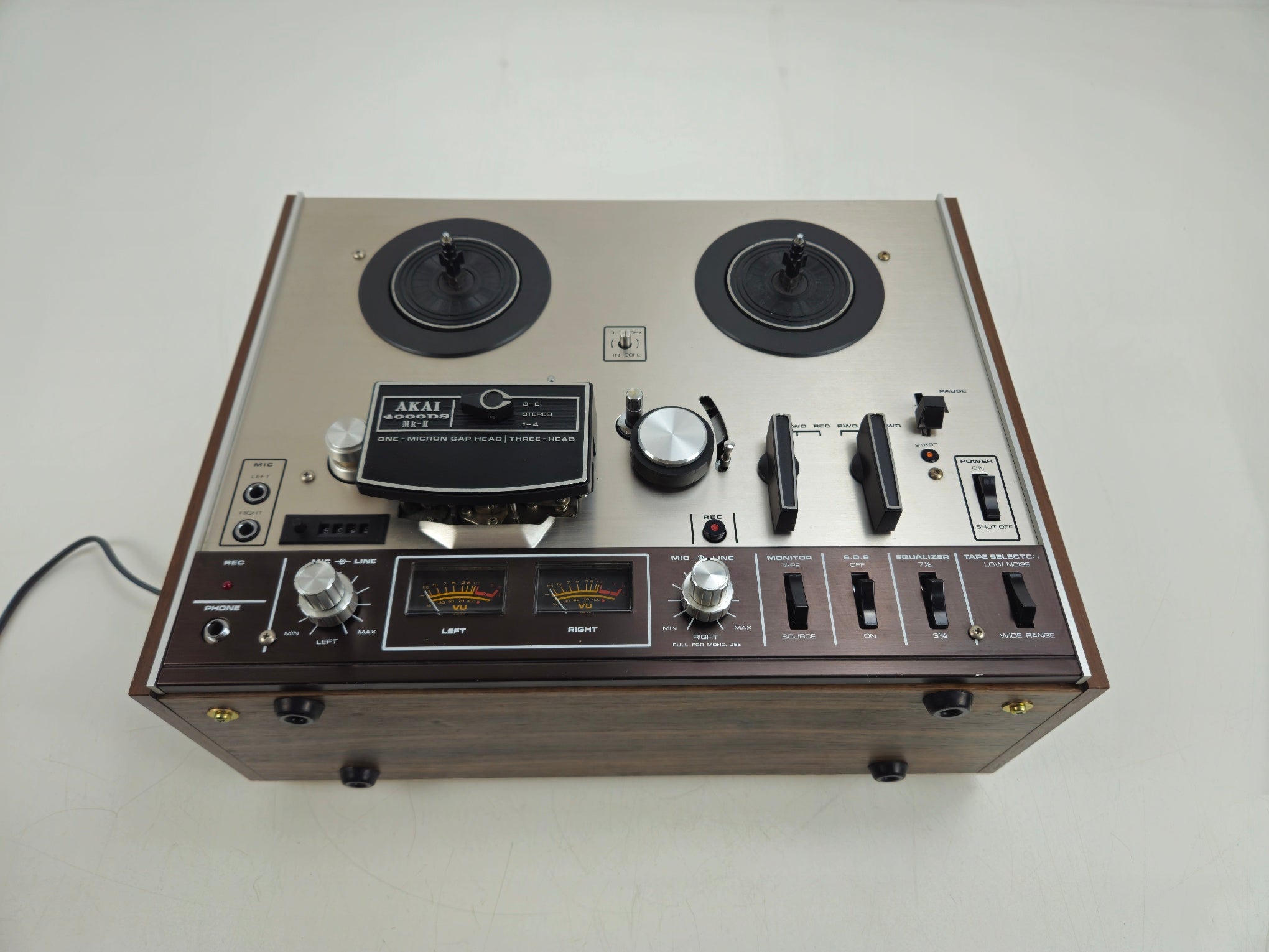 Akai - 4000DS - MK-II - Stereo Reel to Reel Tape Recorder - Belts and Transitors replaced