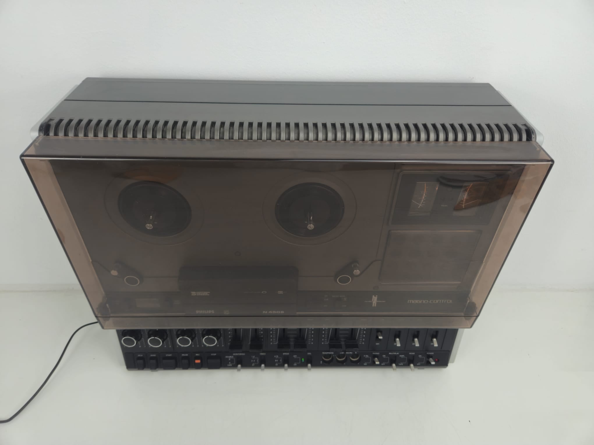 Philips - 4506 - Stereo Tape Deck - New belts - Dust cover