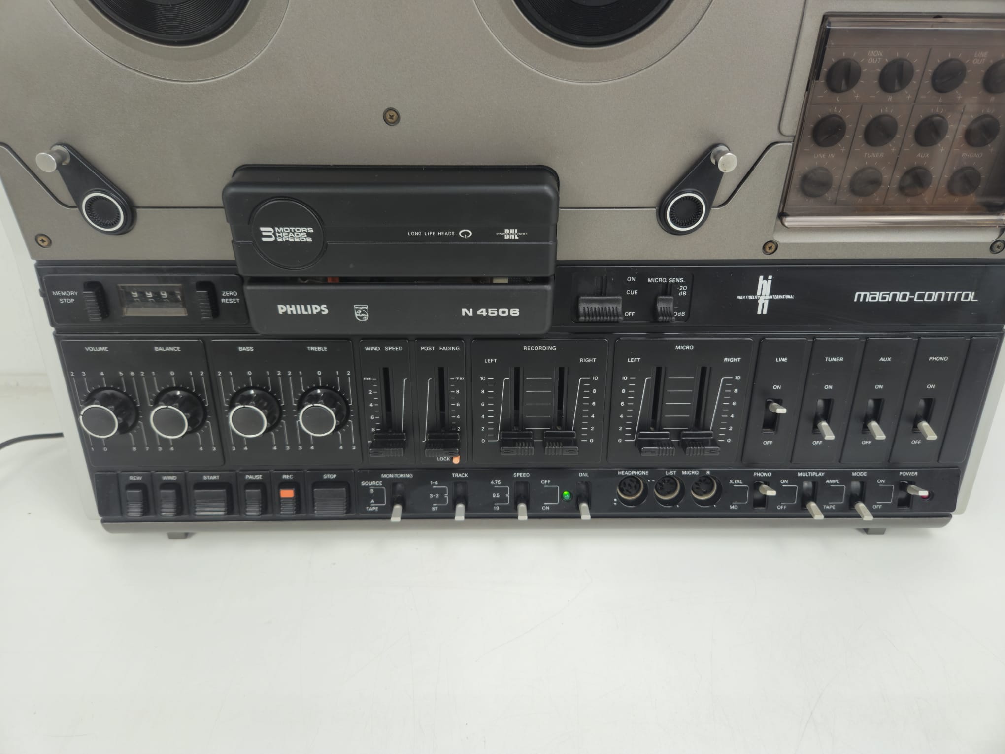 Philips - 4506 - Stereo Tape Deck - New belts - Dust cover