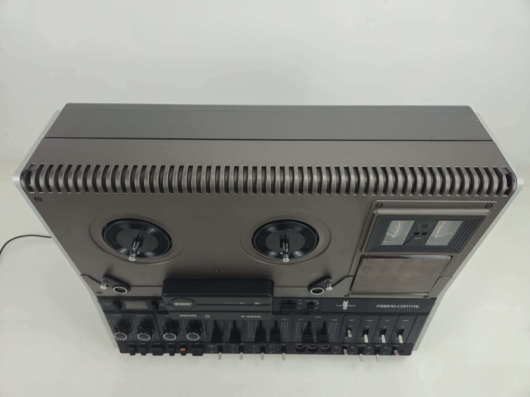 Philips - 4506 - Stereo Tape Deck - New belts - Dust cover