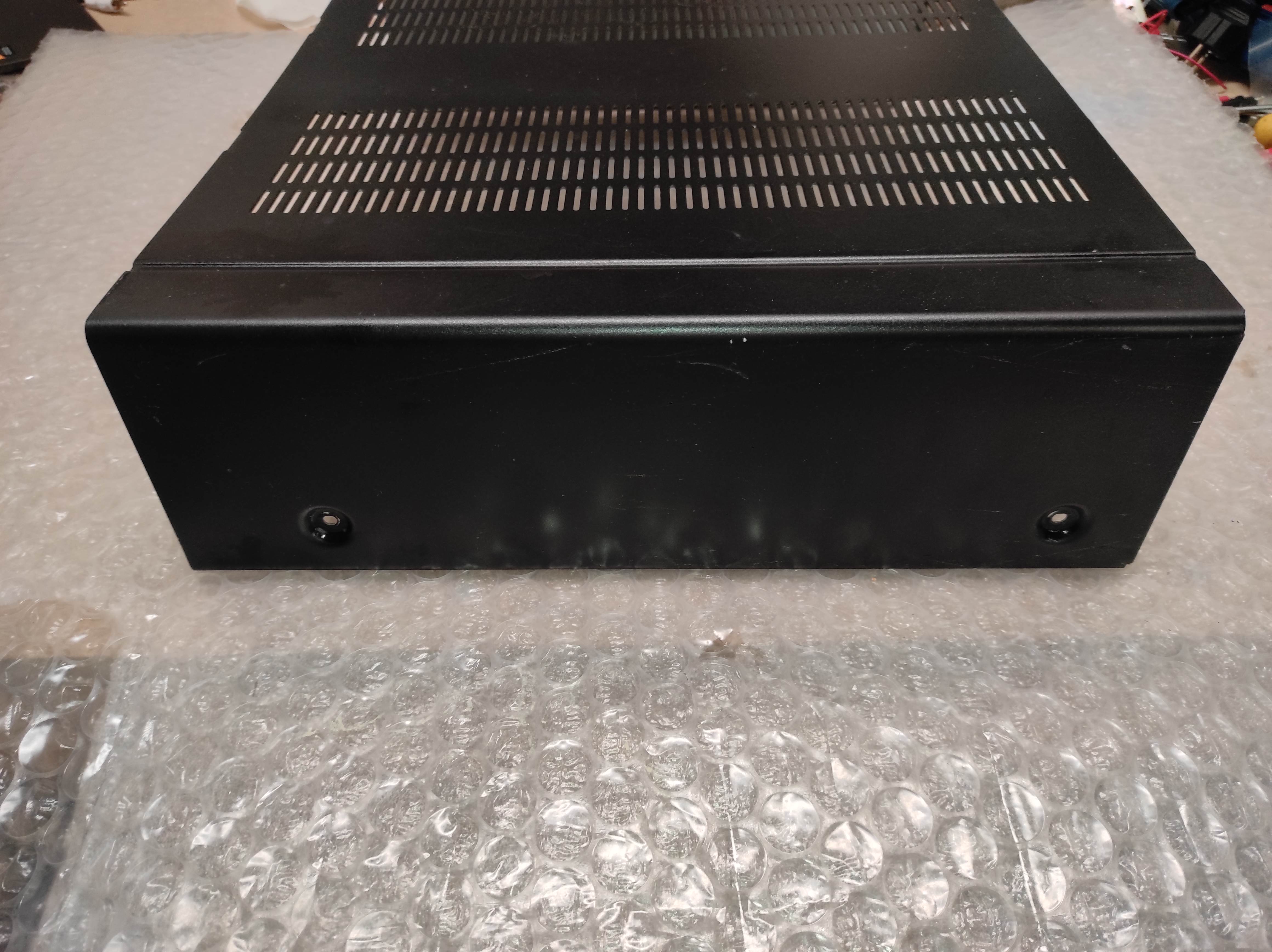 Denon - PMA-1500R - rear panel, used (Copy) (kopie)