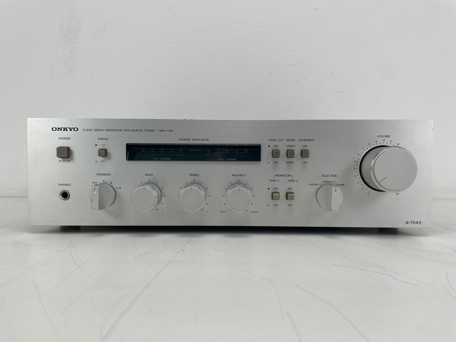 Onkyo - A-7040 - Integrated Stereo Amplifier