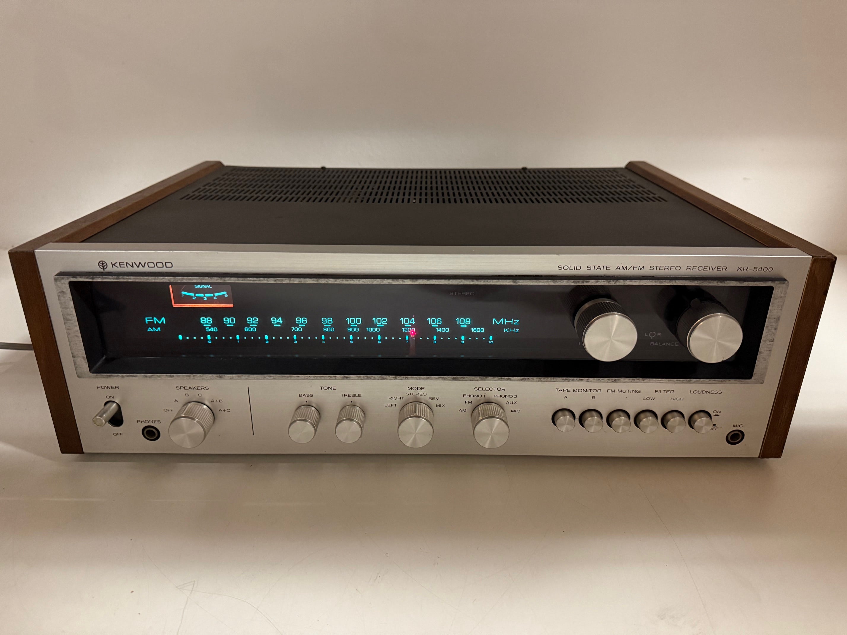 Kenwood KR-5400 Solid State AM/FM stereo-ontvanger - Onderhoud uitgevoerd