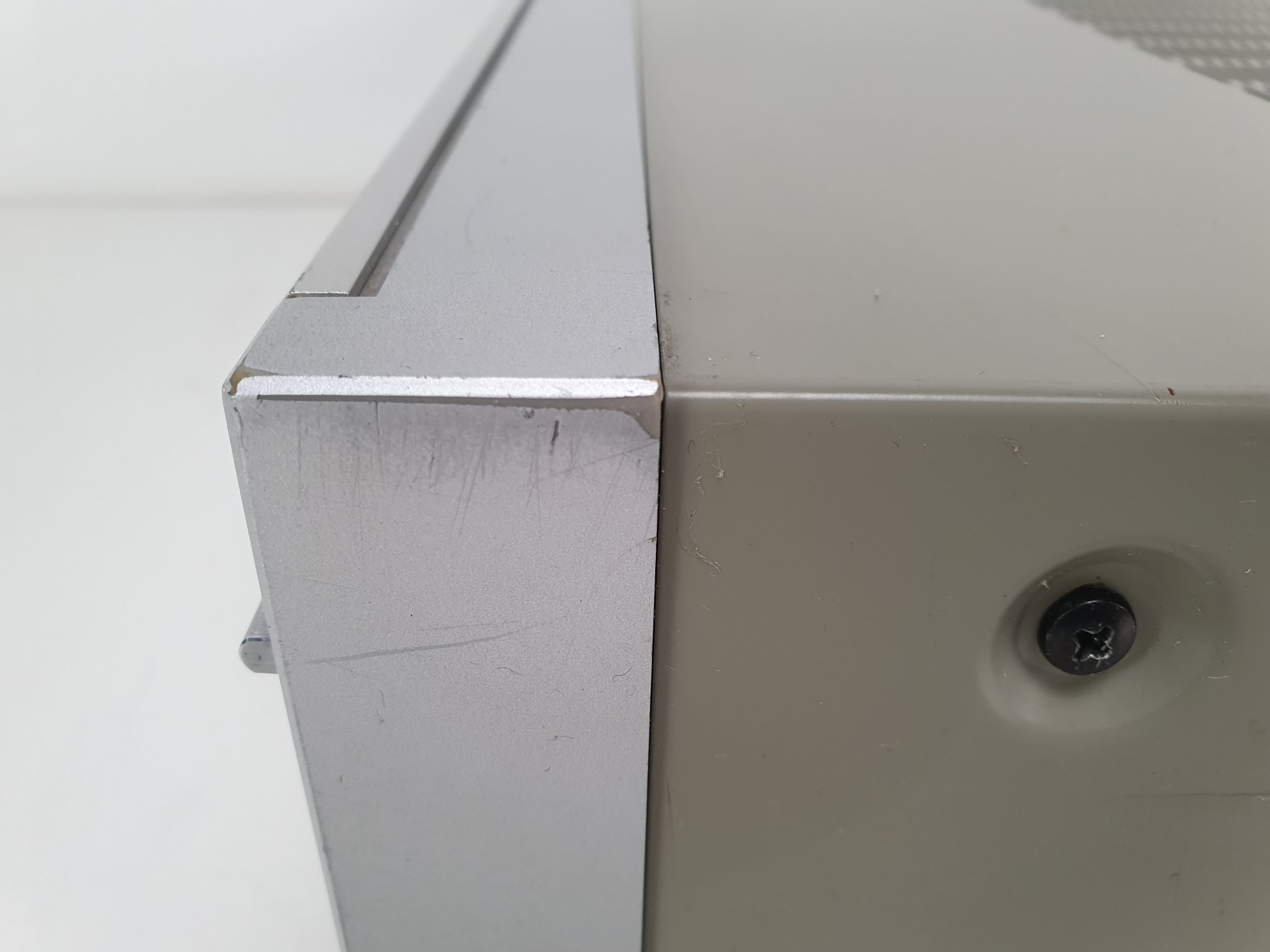 Akai AM-U330 geïntegreerde versterker - 55W 8 ohm - Onderhoud uitgevoerd