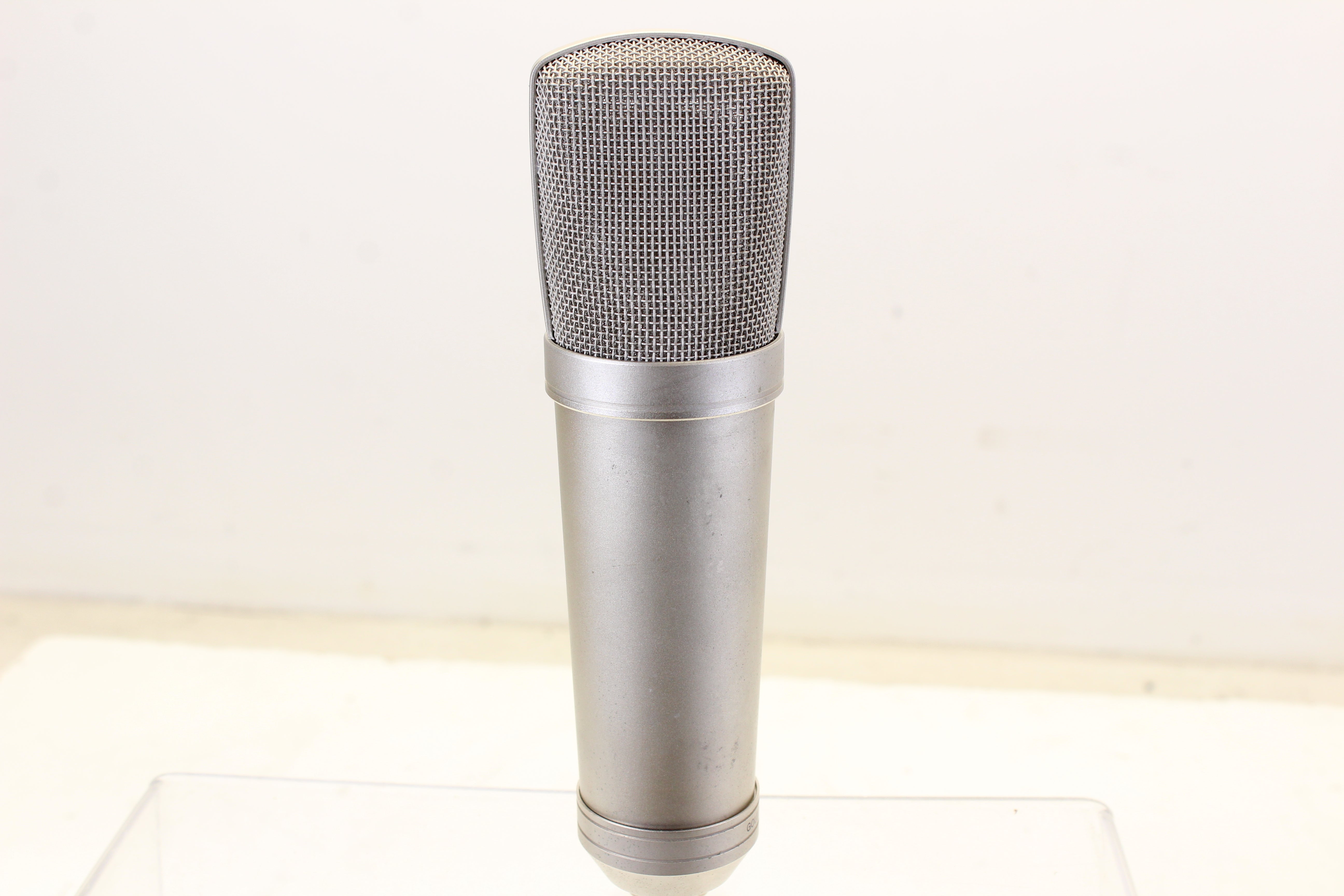 CAD GXL 2200 Gold Diaphragm Condenser Microphone (No.2)