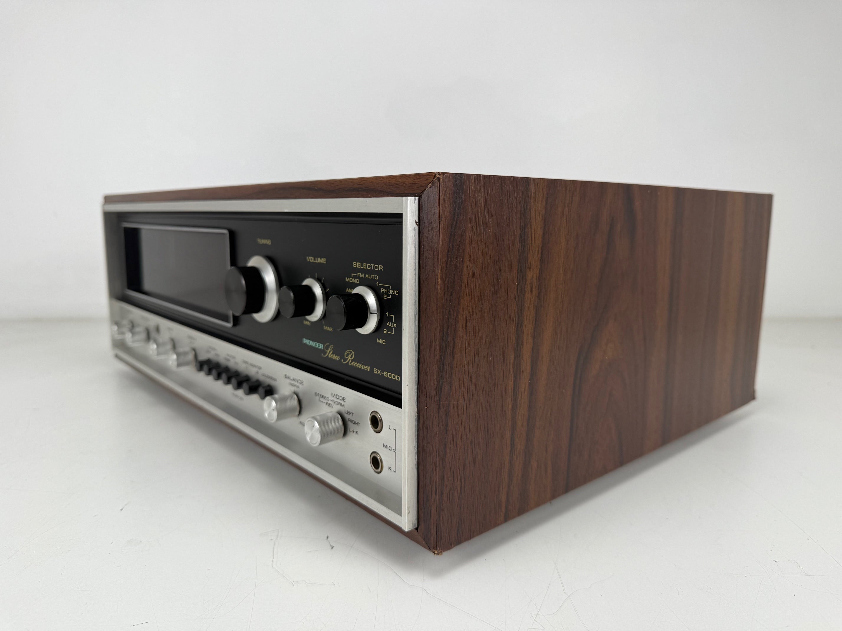 Pioneer SX-6000 stereo-ontvanger - volledig gereviseerd