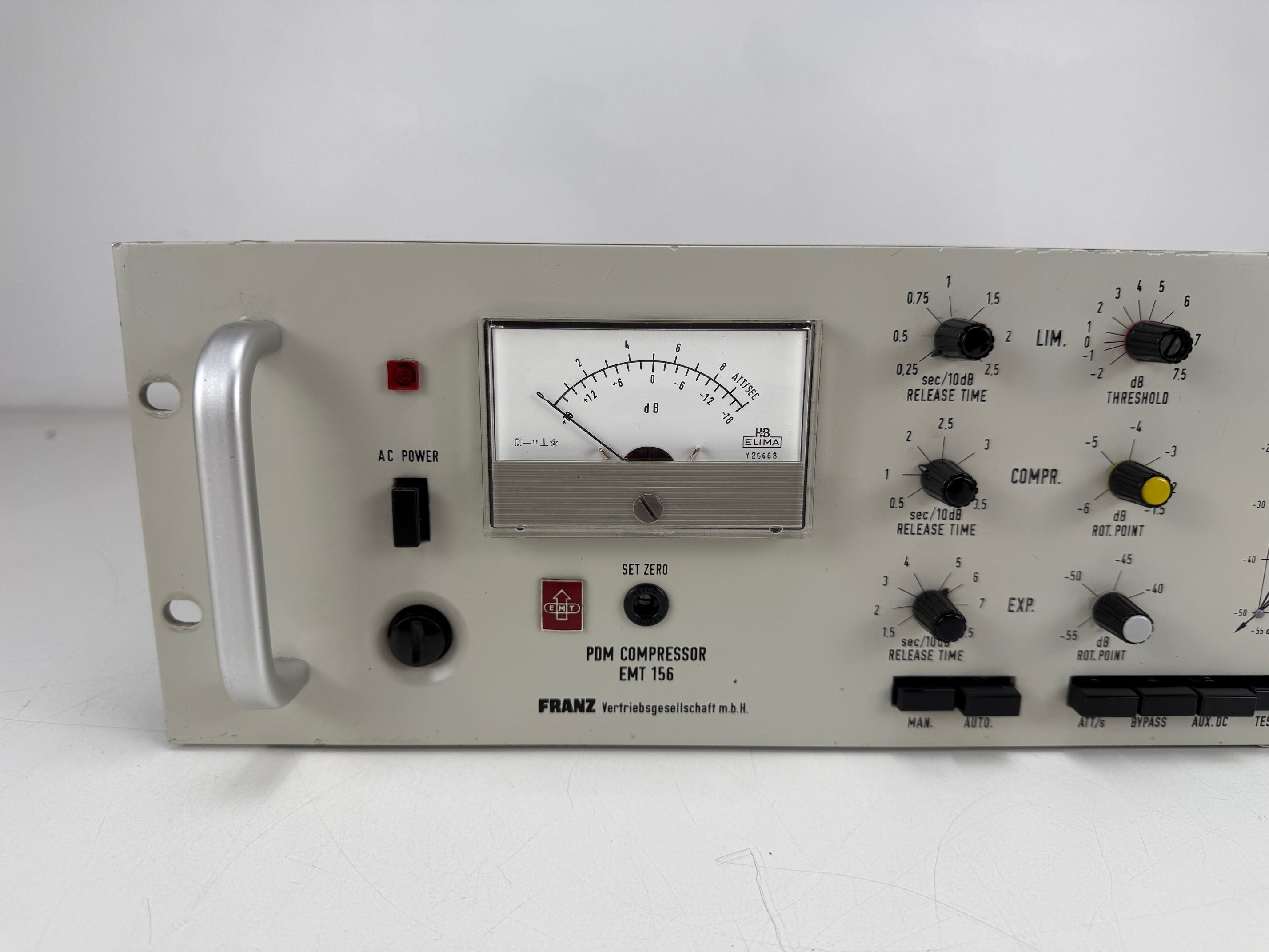EMT PDM stereo compressor EMT 156 met handleidingen - Volledig nagekeken