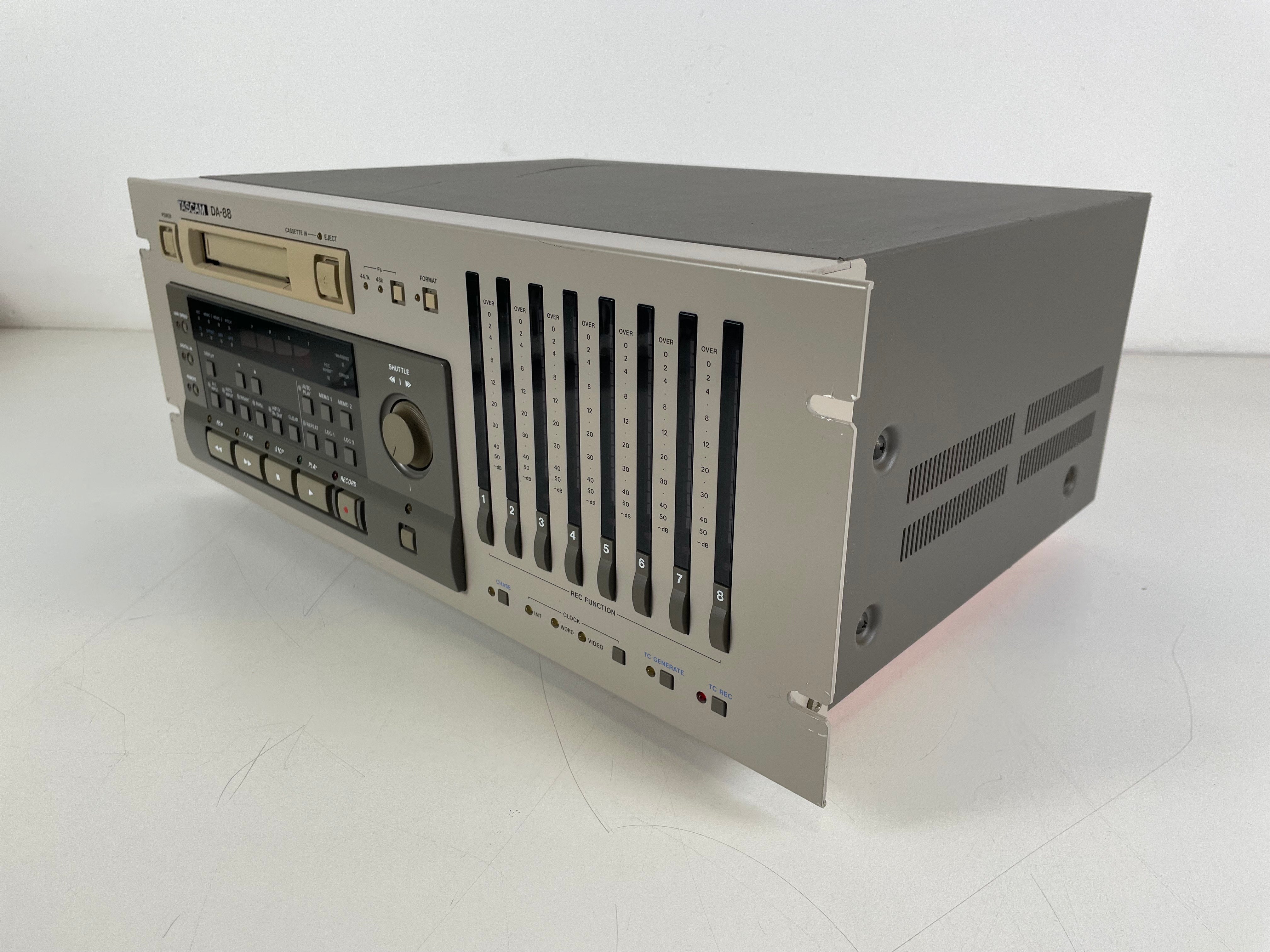 Tascam DA-88 8-Track Digital Recorder – ADAT/TDIF – With Manual