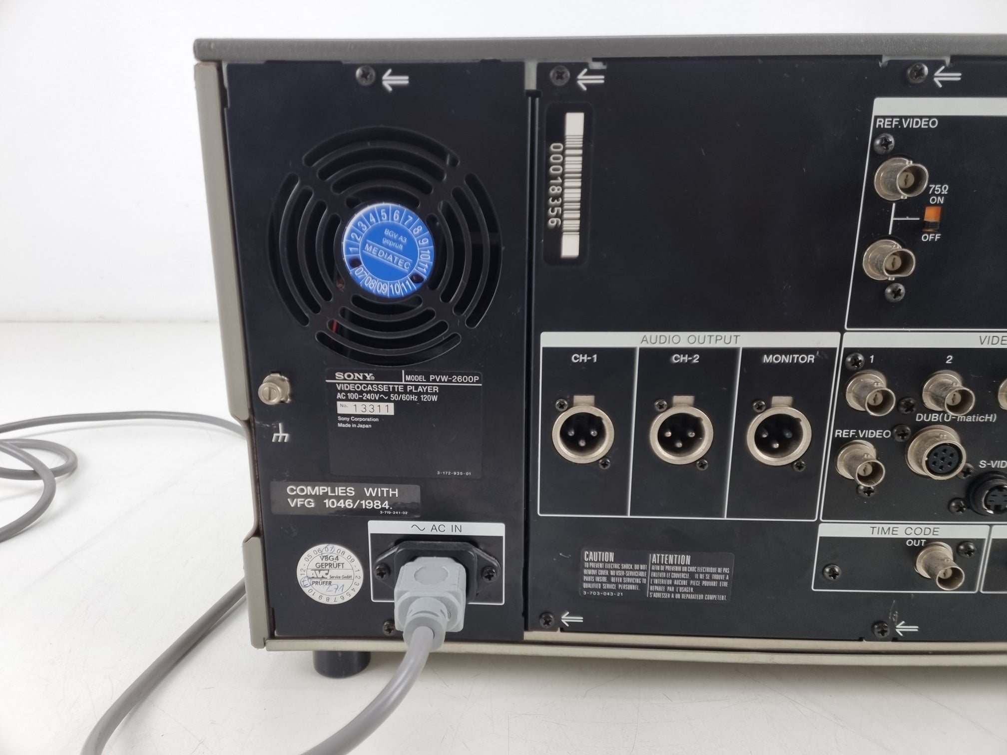 Sony PVW-2600P - BetacamSP Videorecorder - Completely Recaped and Serviced