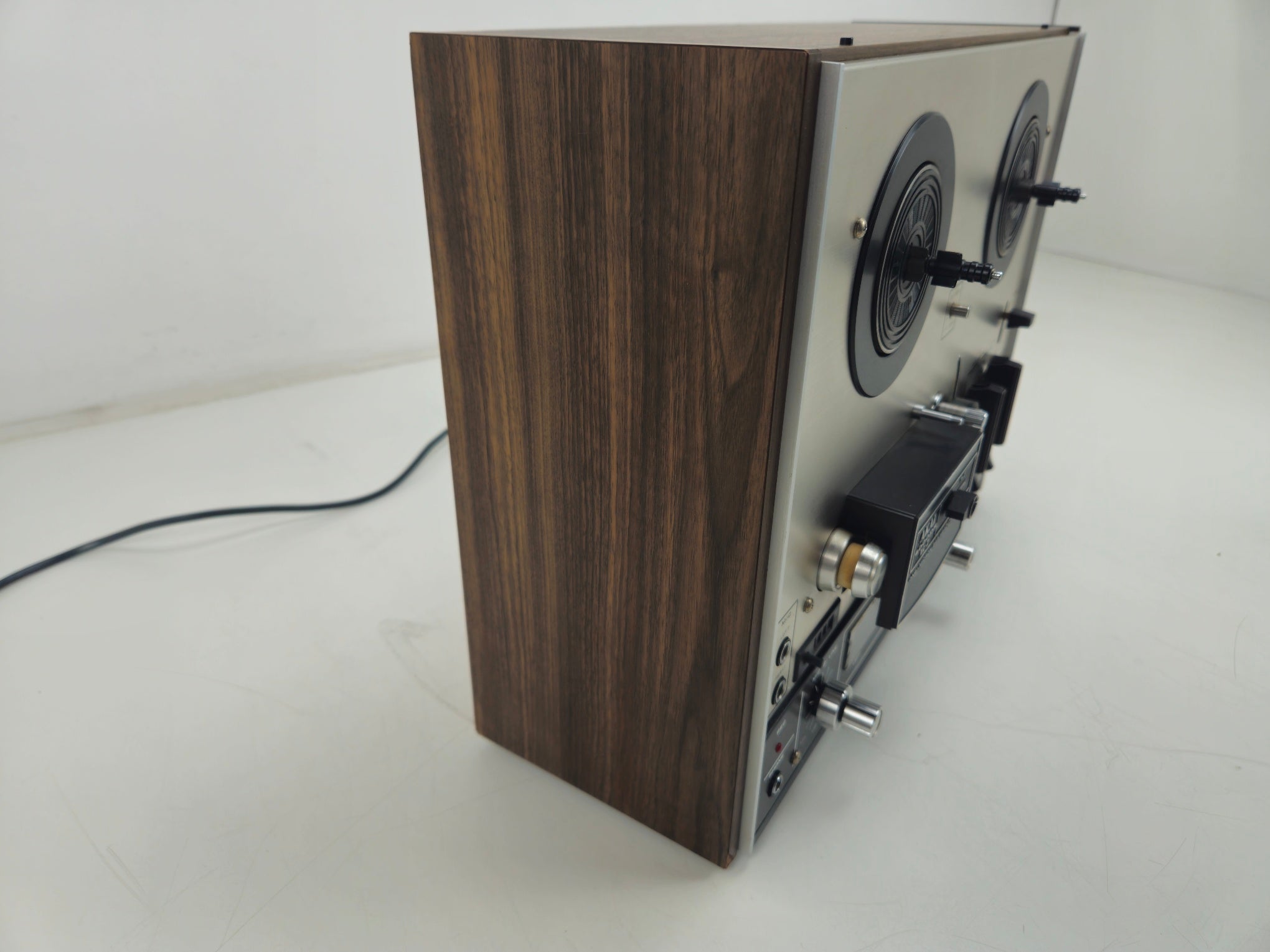 Akai - 4000DS - Stereo Reel to Reel Tape Recorder - Serviced (transistors)