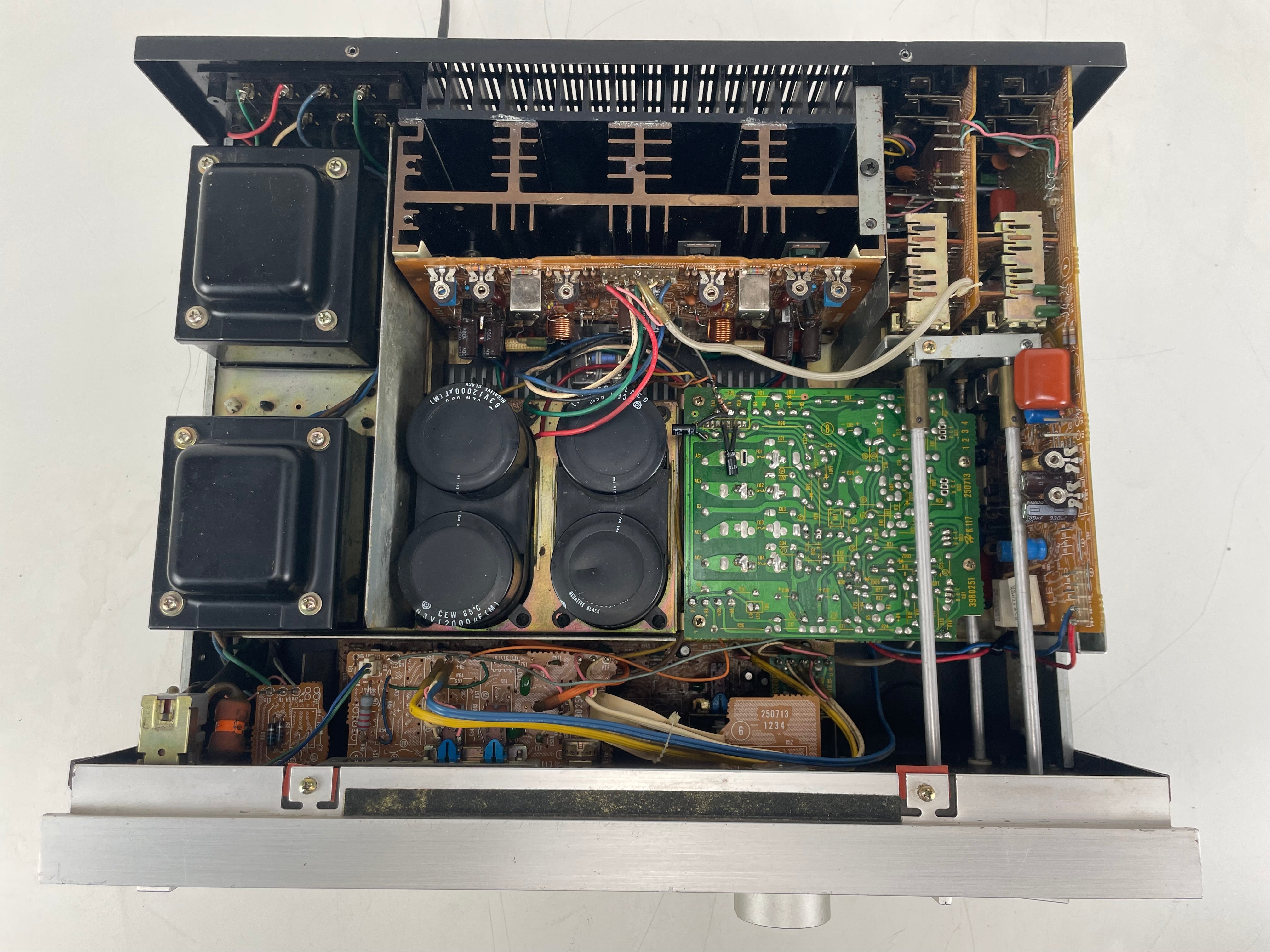 Hitachi - HA-7700 - Stereo Amplifier - Fully Serviced