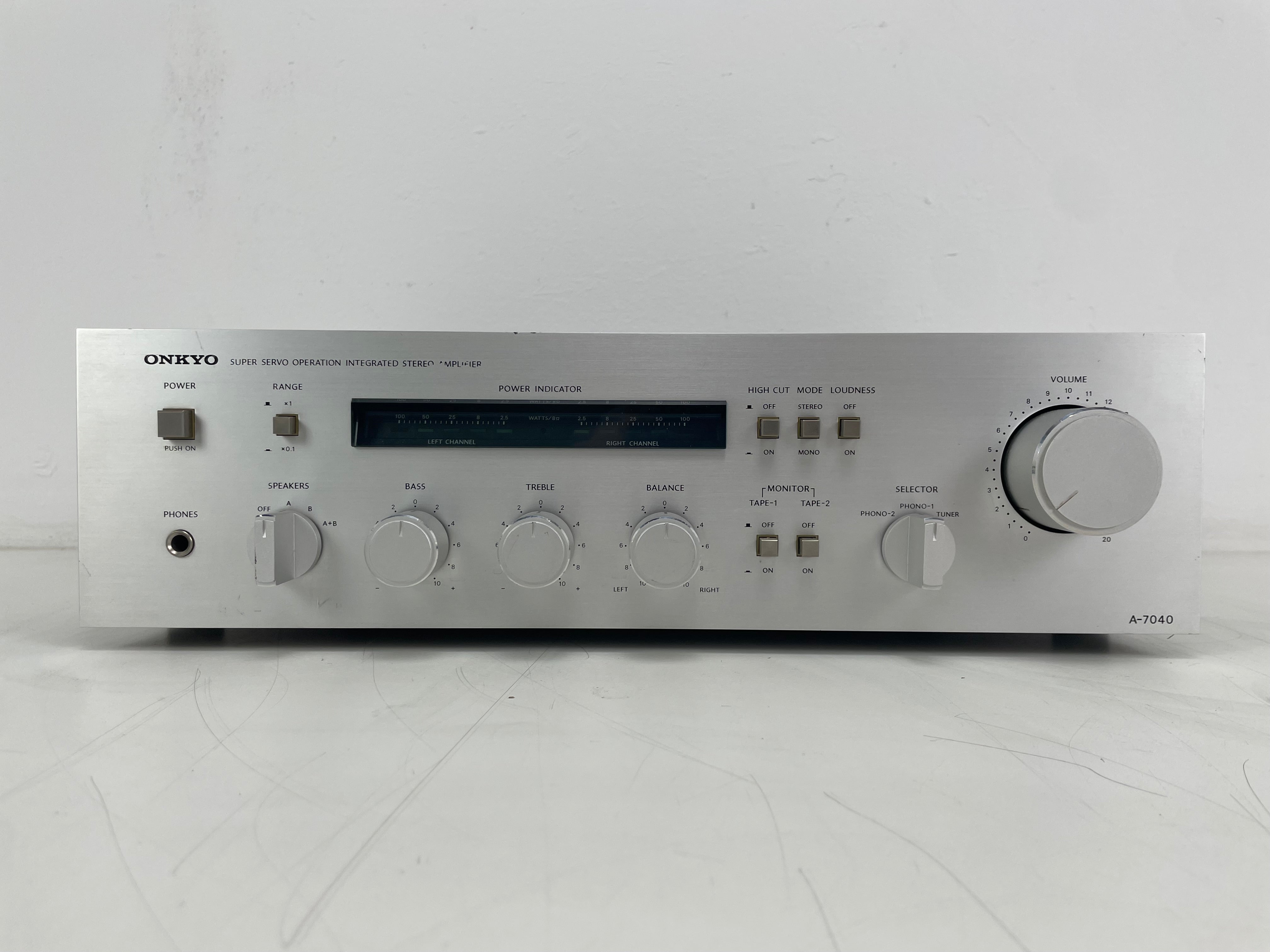 Onkyo - A-7040 - Integrated Stereo Amplifier