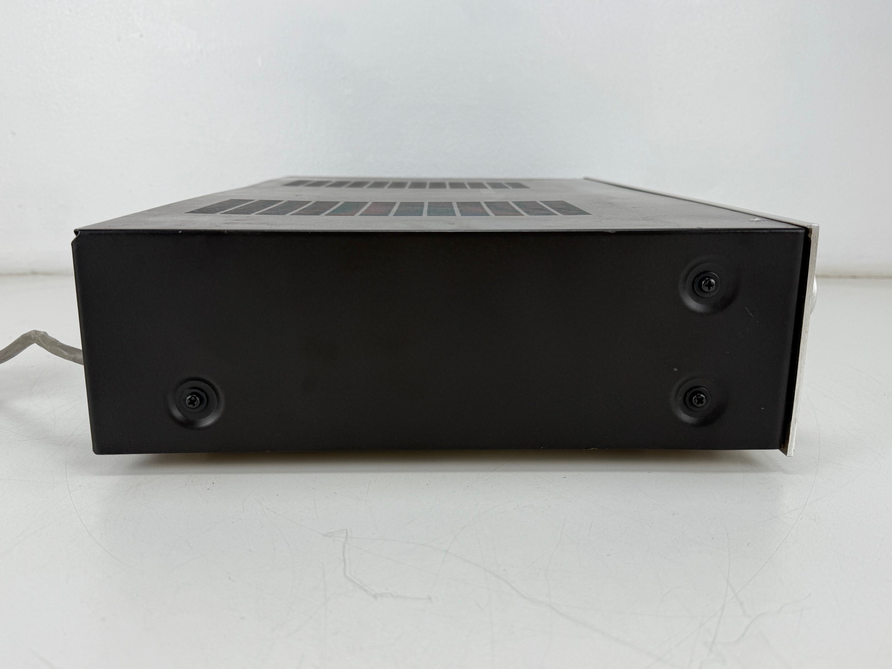 Luxman R-2040 stereo-ontvanger