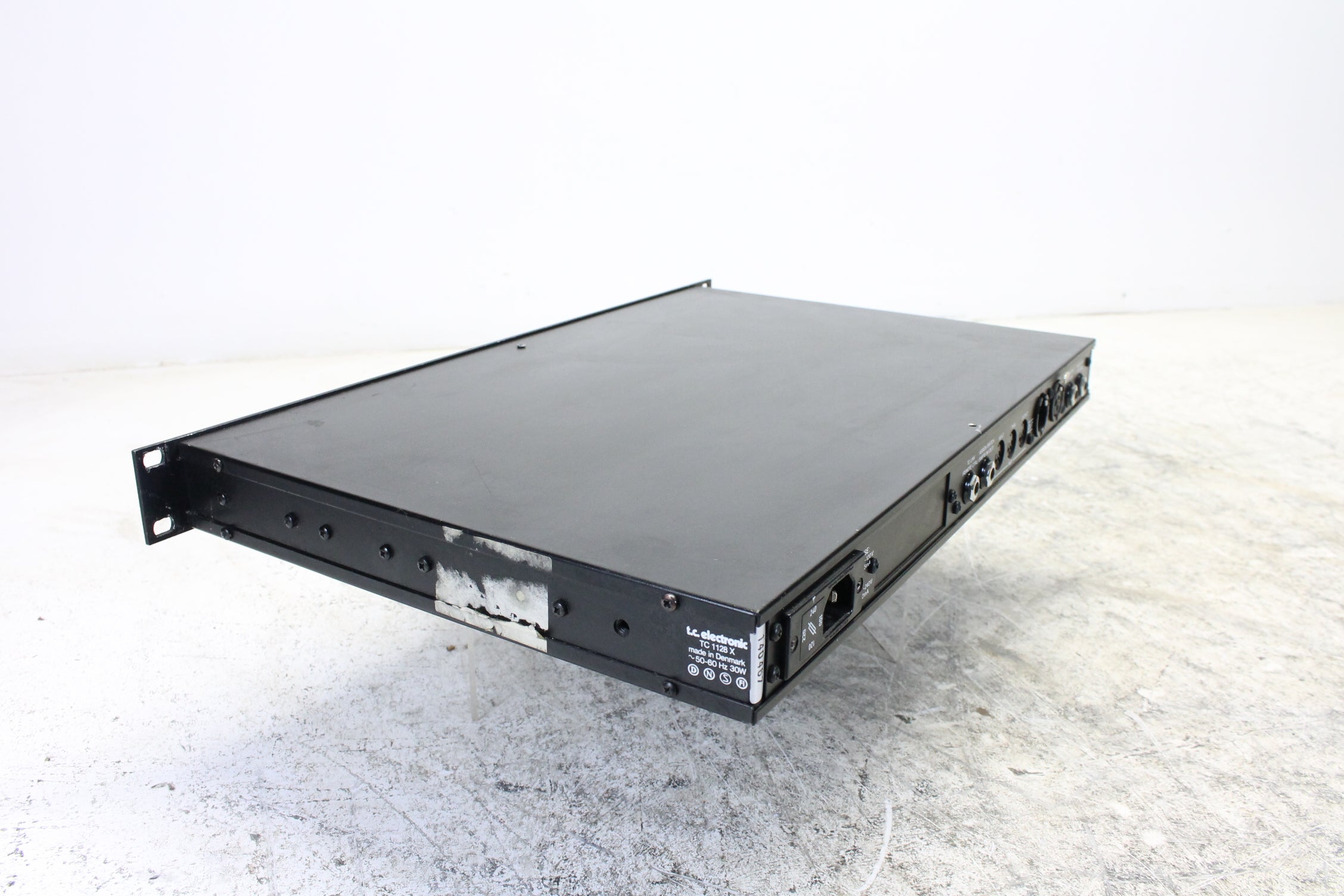 TC Electronic TC 1128X 28 band graphic equalizer/spectrum analyzer (No.4)